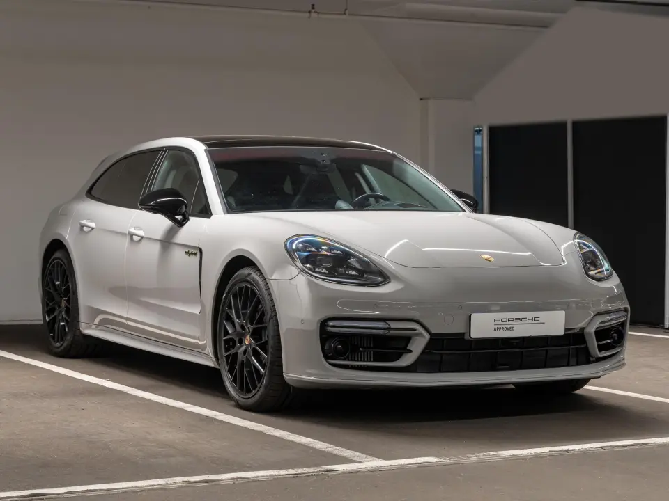 Panamera Sport Turismo 4 E-Hybrid