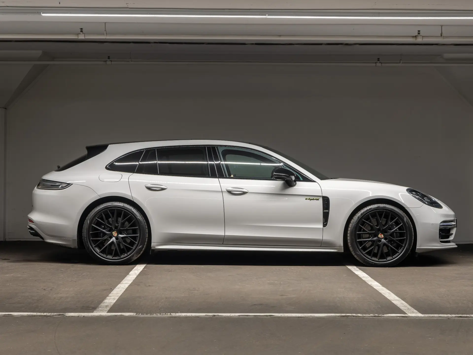Panamera Sport Turismo 4 E-Hybrid