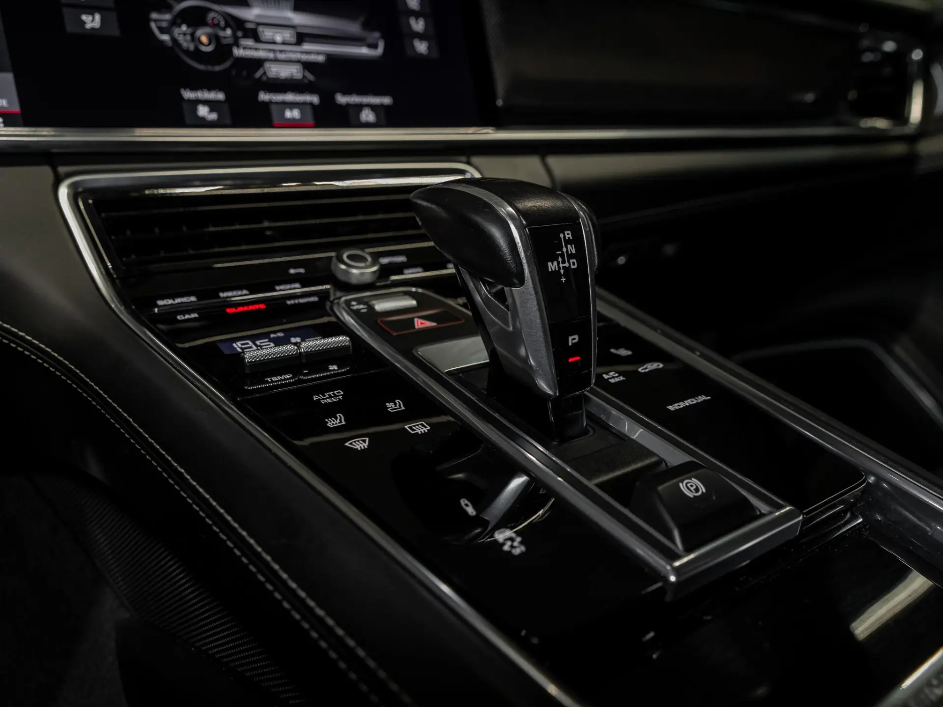 Panamera Sport Turismo 4 E-Hybrid
