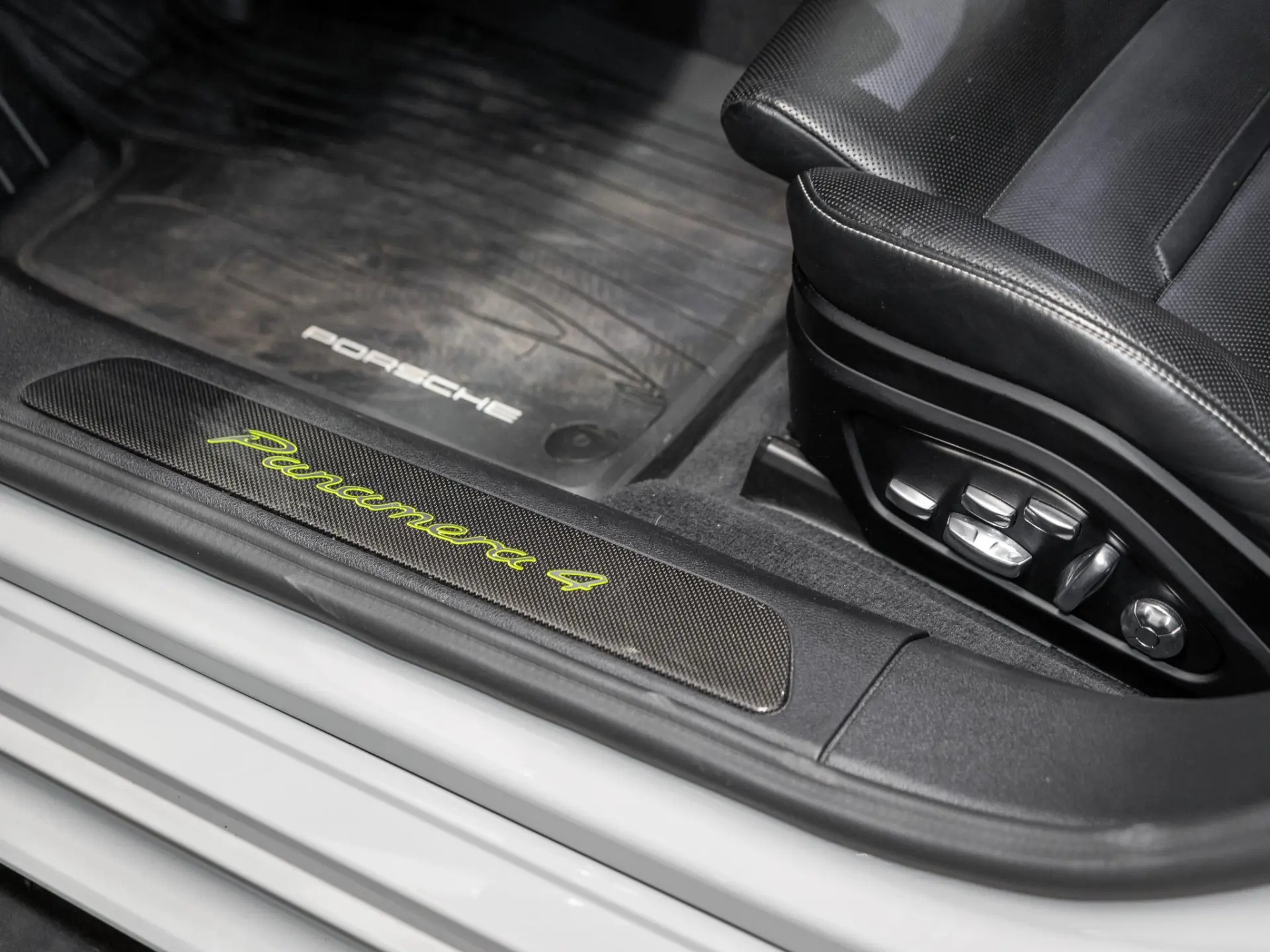 Panamera Sport Turismo 4 E-Hybrid