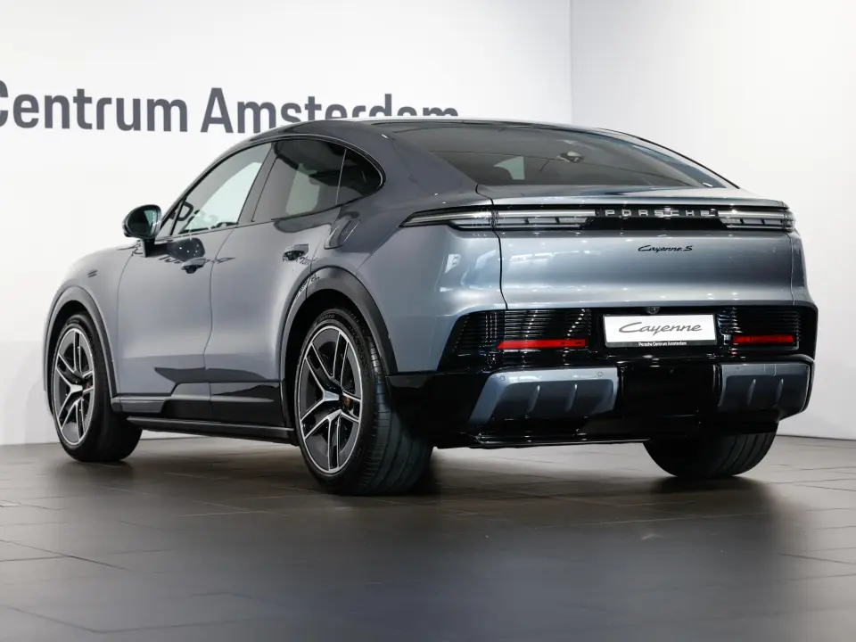 Porsche Cayenne Electric S