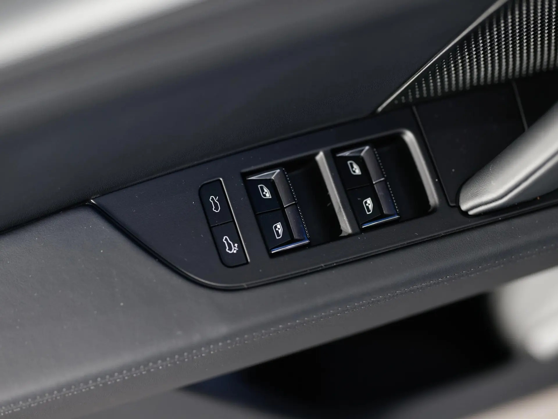Cayenne Electric S