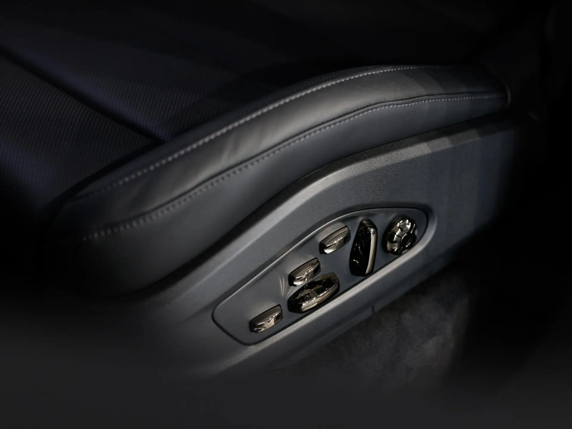 Cayenne Electric S
