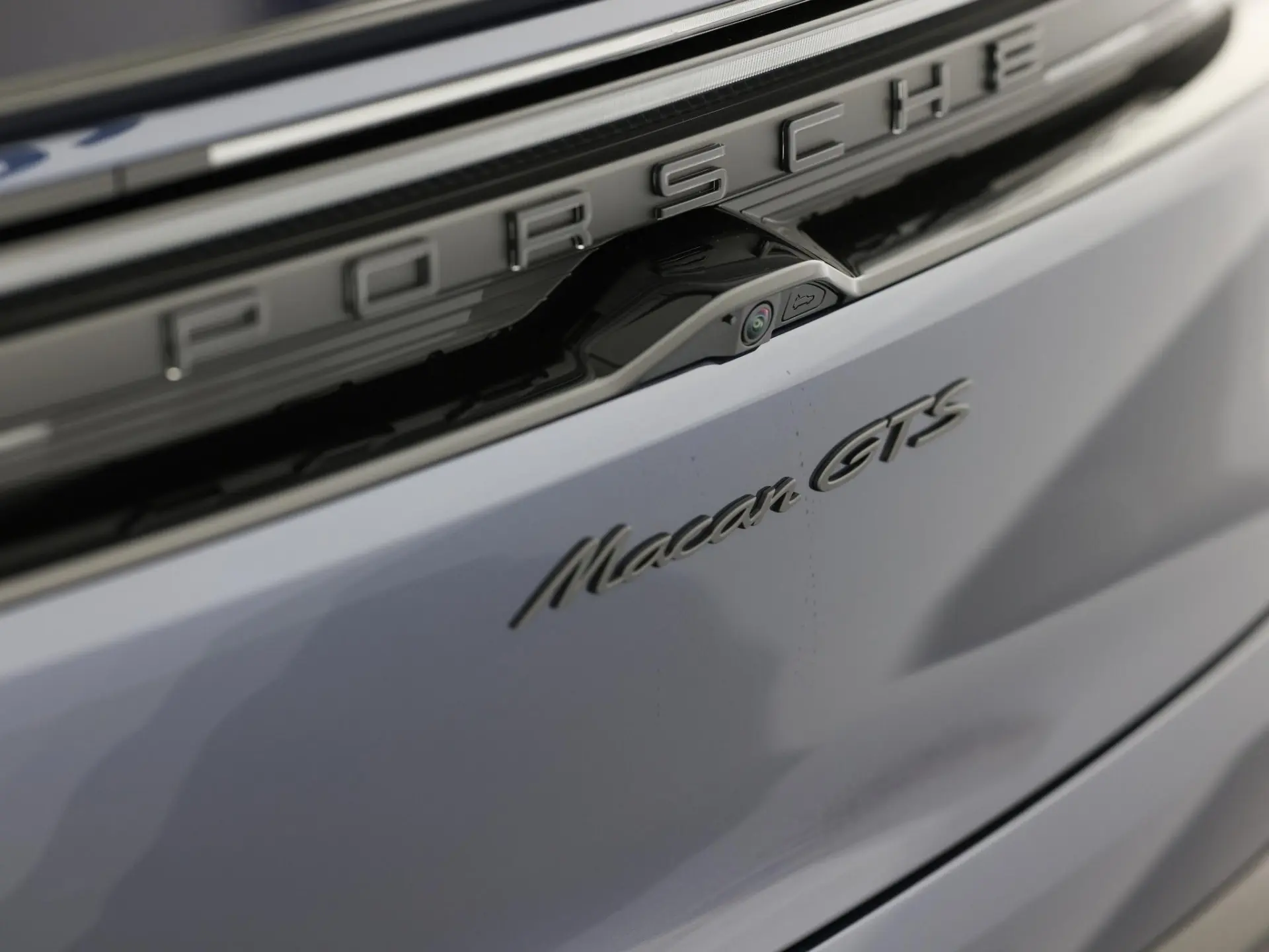Macan GTS