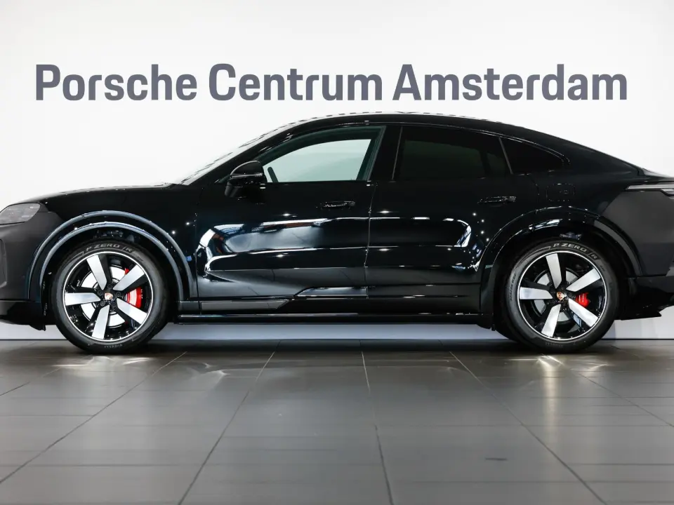 Porsche Cayenne Electric S