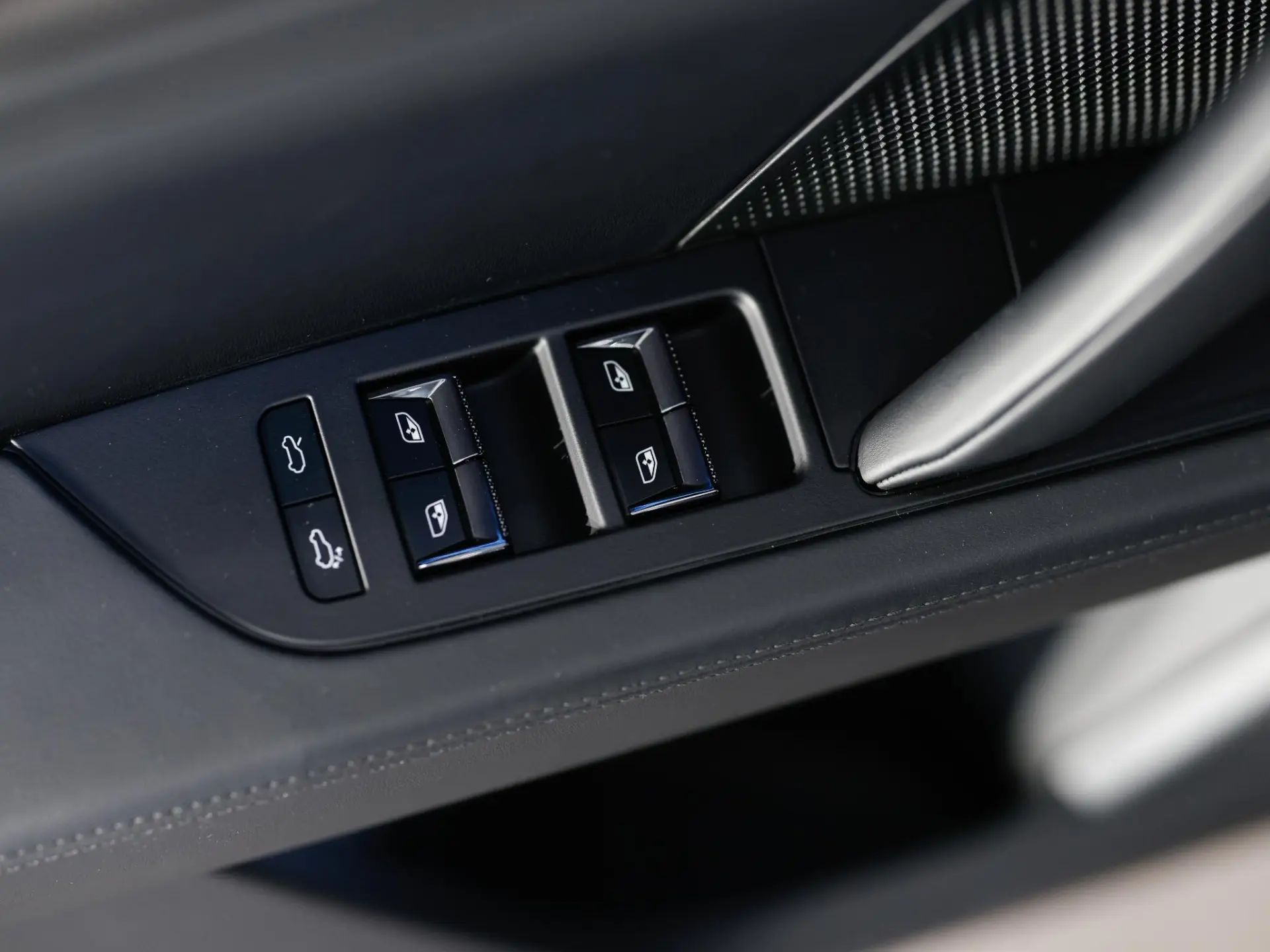 Cayenne Electric S