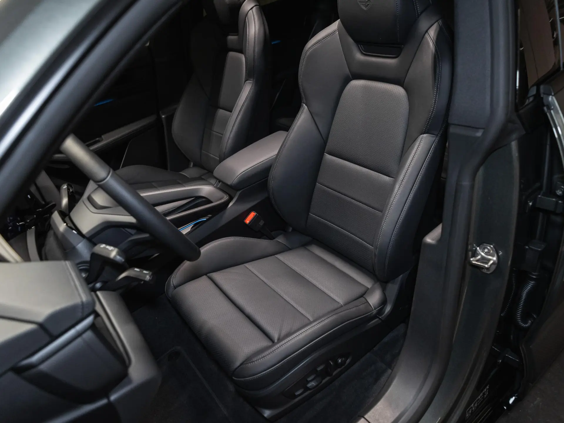 Macan 4 100 kWh