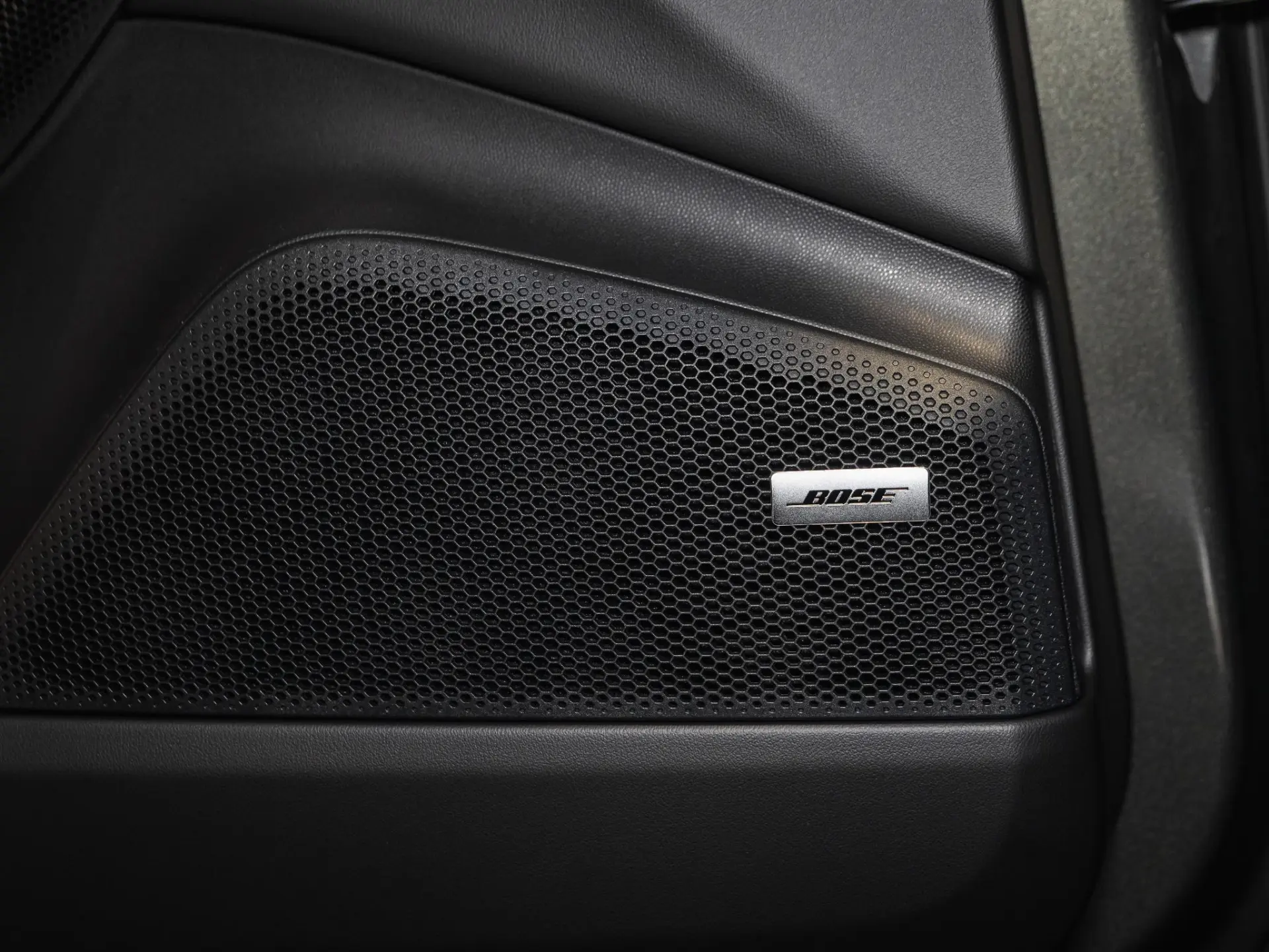Macan 4 100 kWh