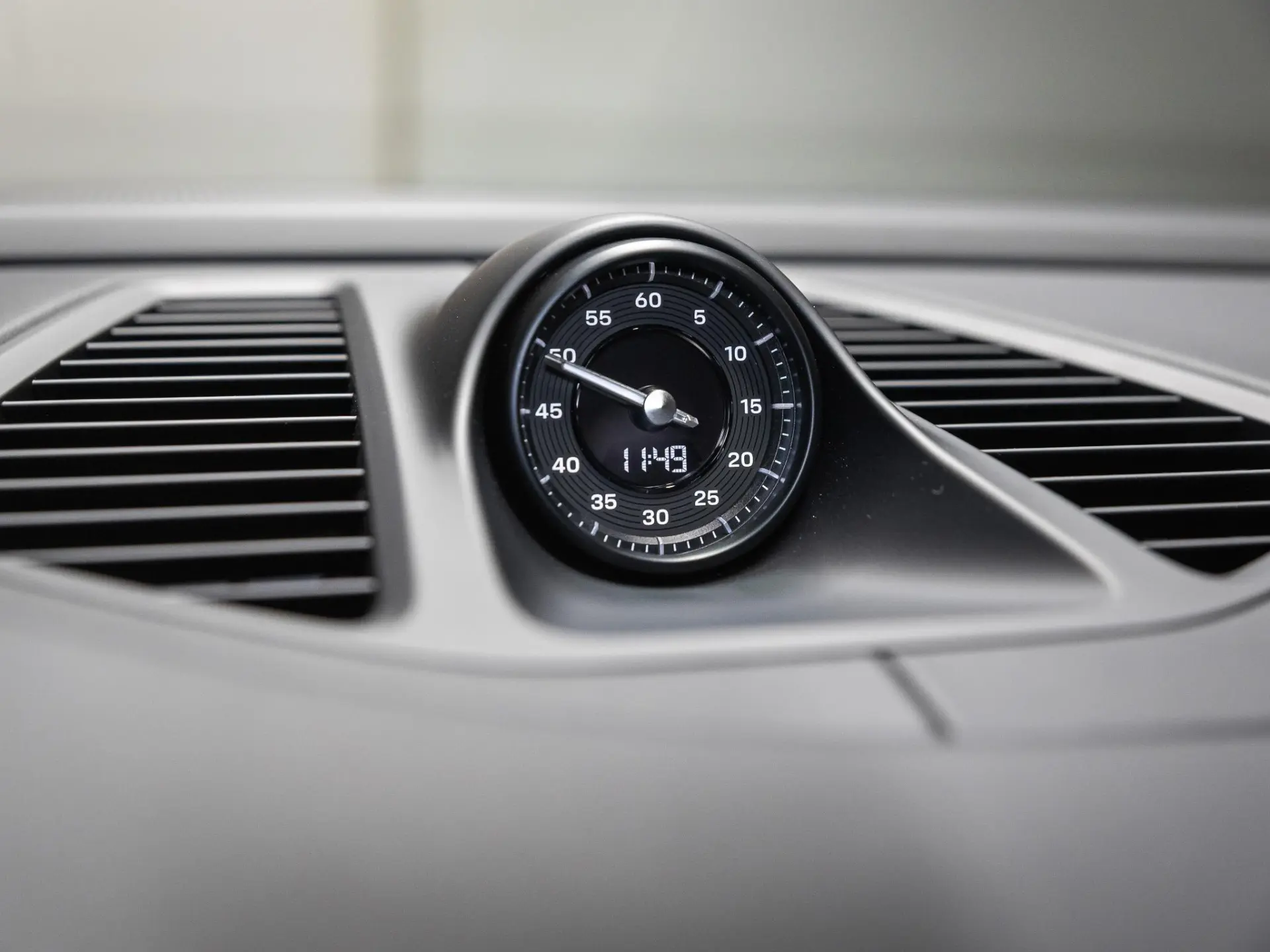 Macan 4 100 kWh
