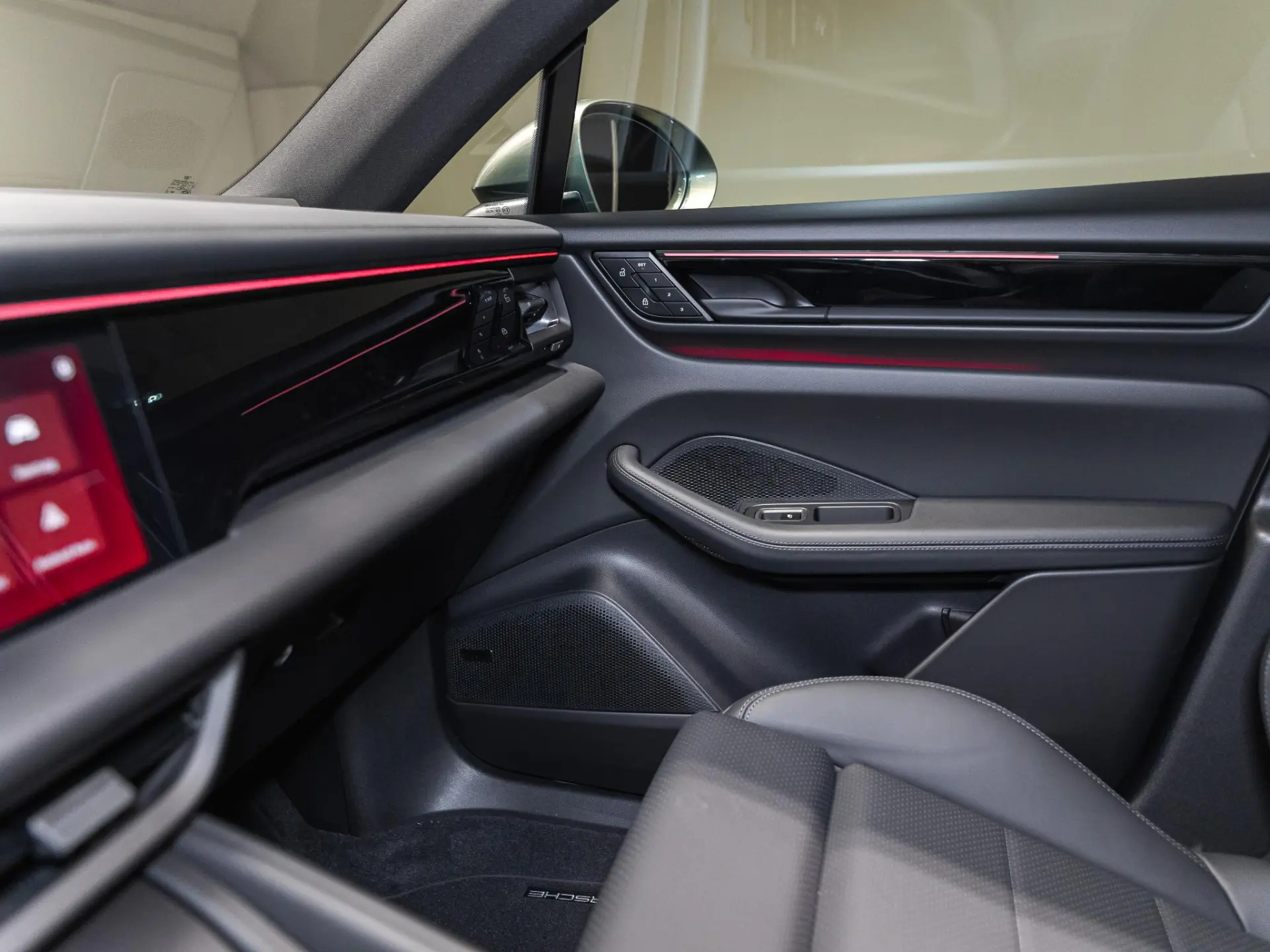 Macan 4 100 kWh
