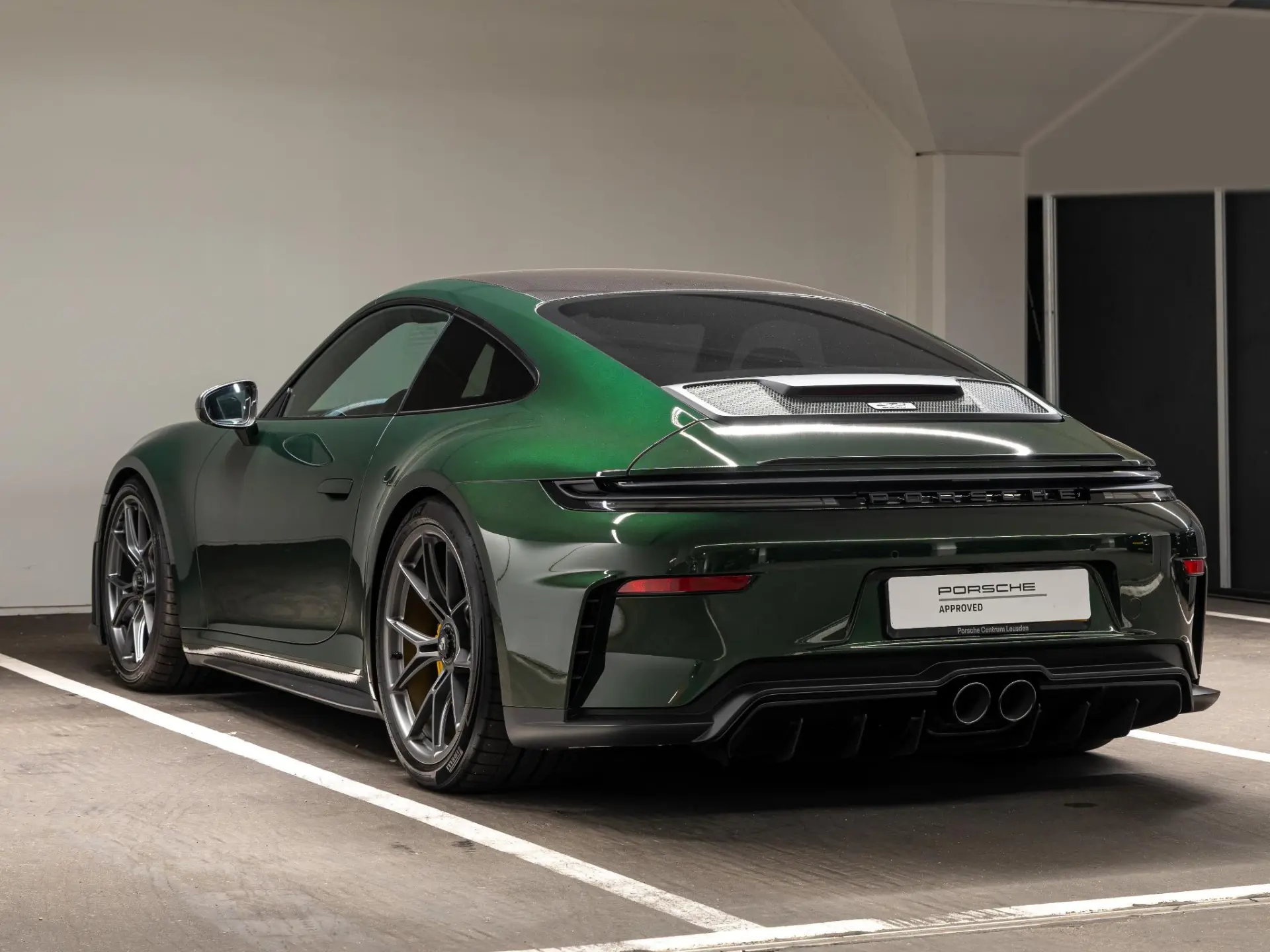 911 4.0 GT3 Touring