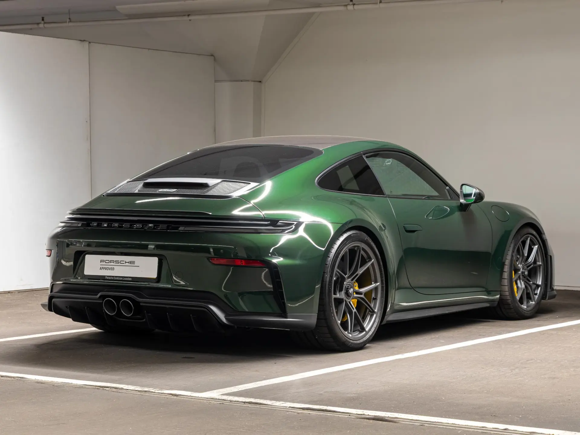 911 4.0 GT3 Touring