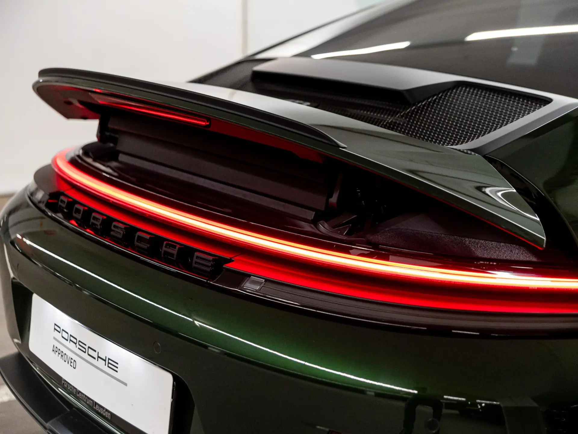 911 4.0 GT3 Touring