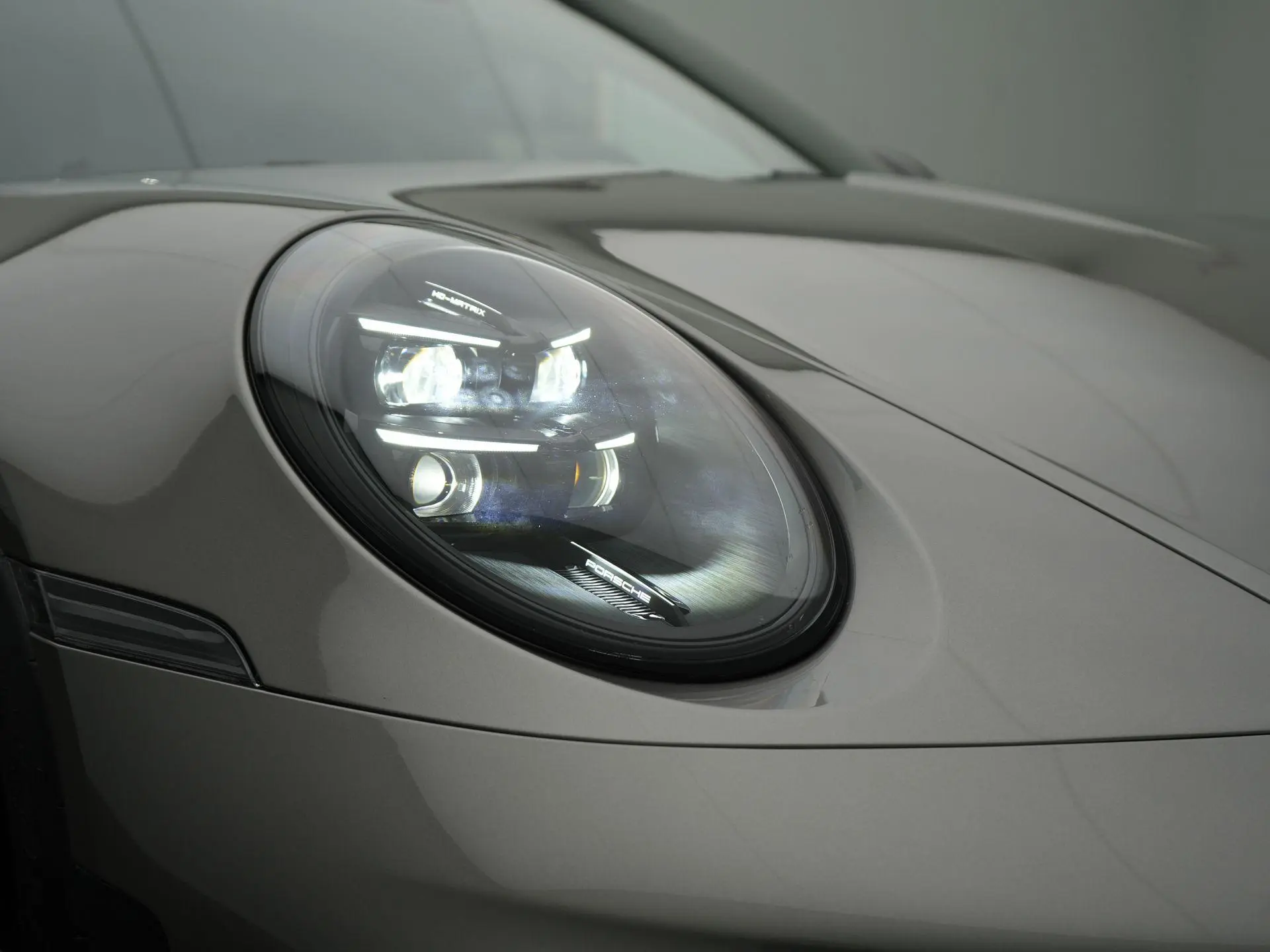 911 GT3 Touring