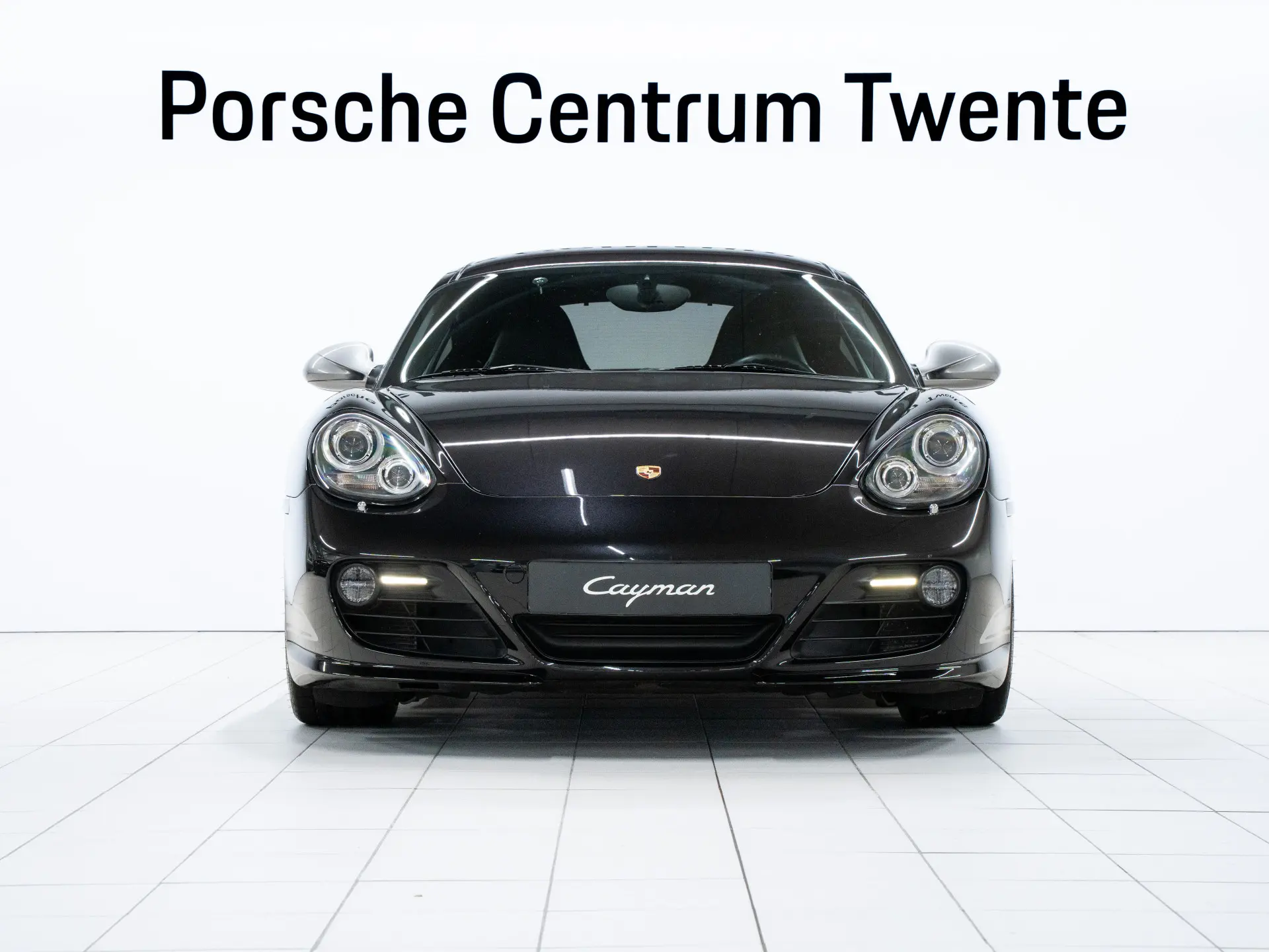 Cayman R