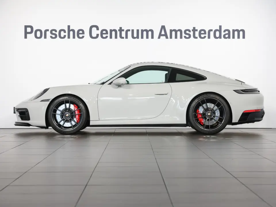 Porsche 911 Carrera GTS