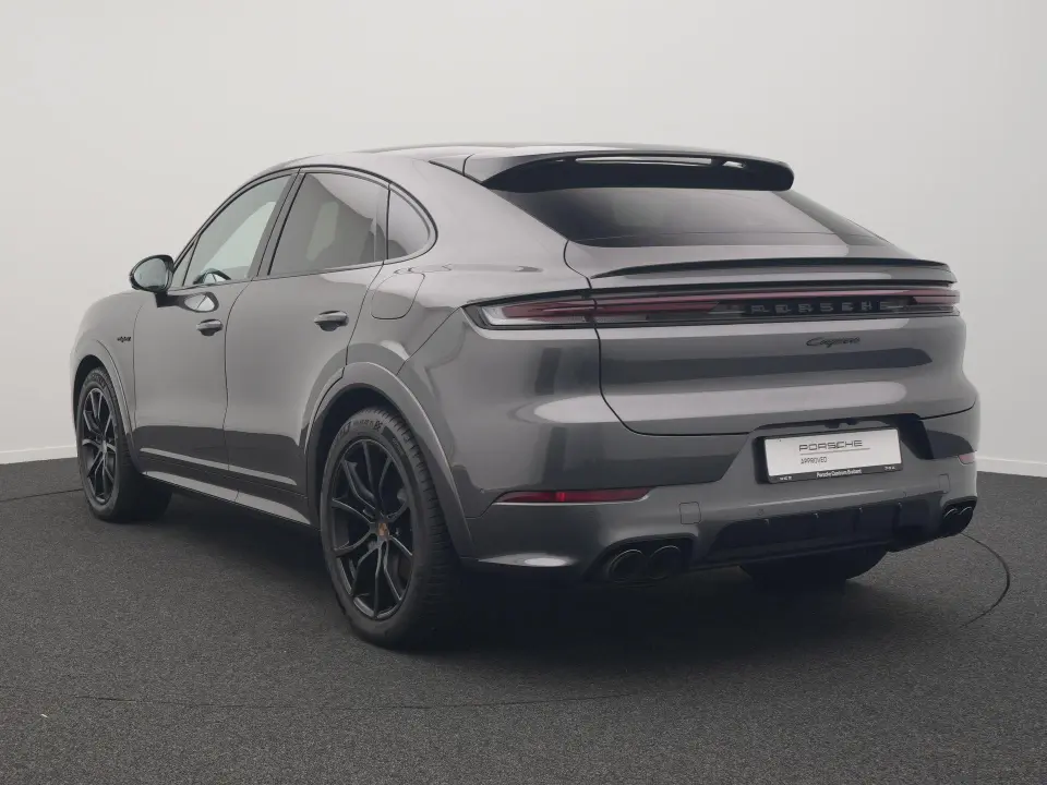 Porsche Cayenne Coupé E-Hybrid Black Edition