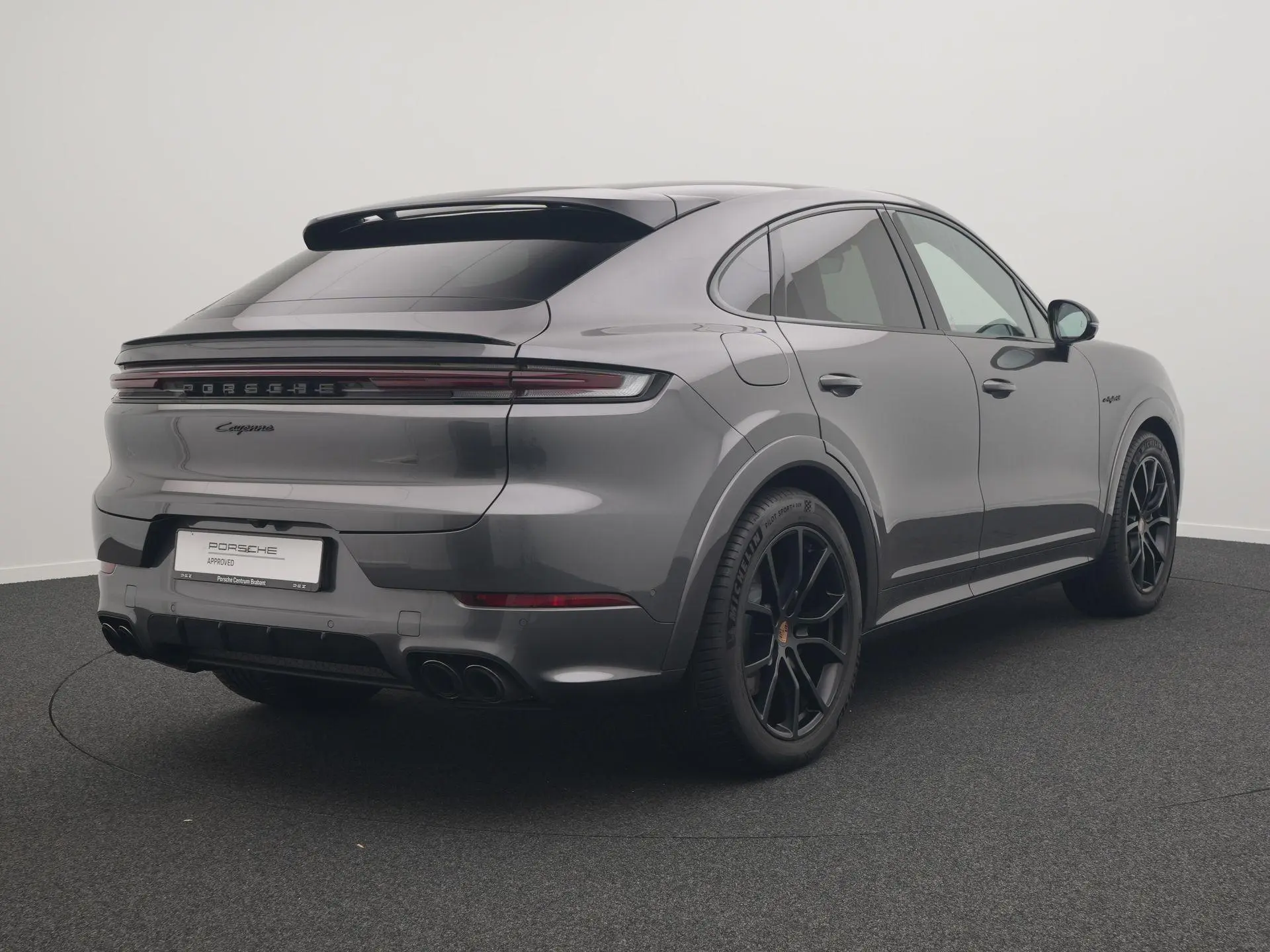 Cayenne Coupé E-Hybrid Black Edition