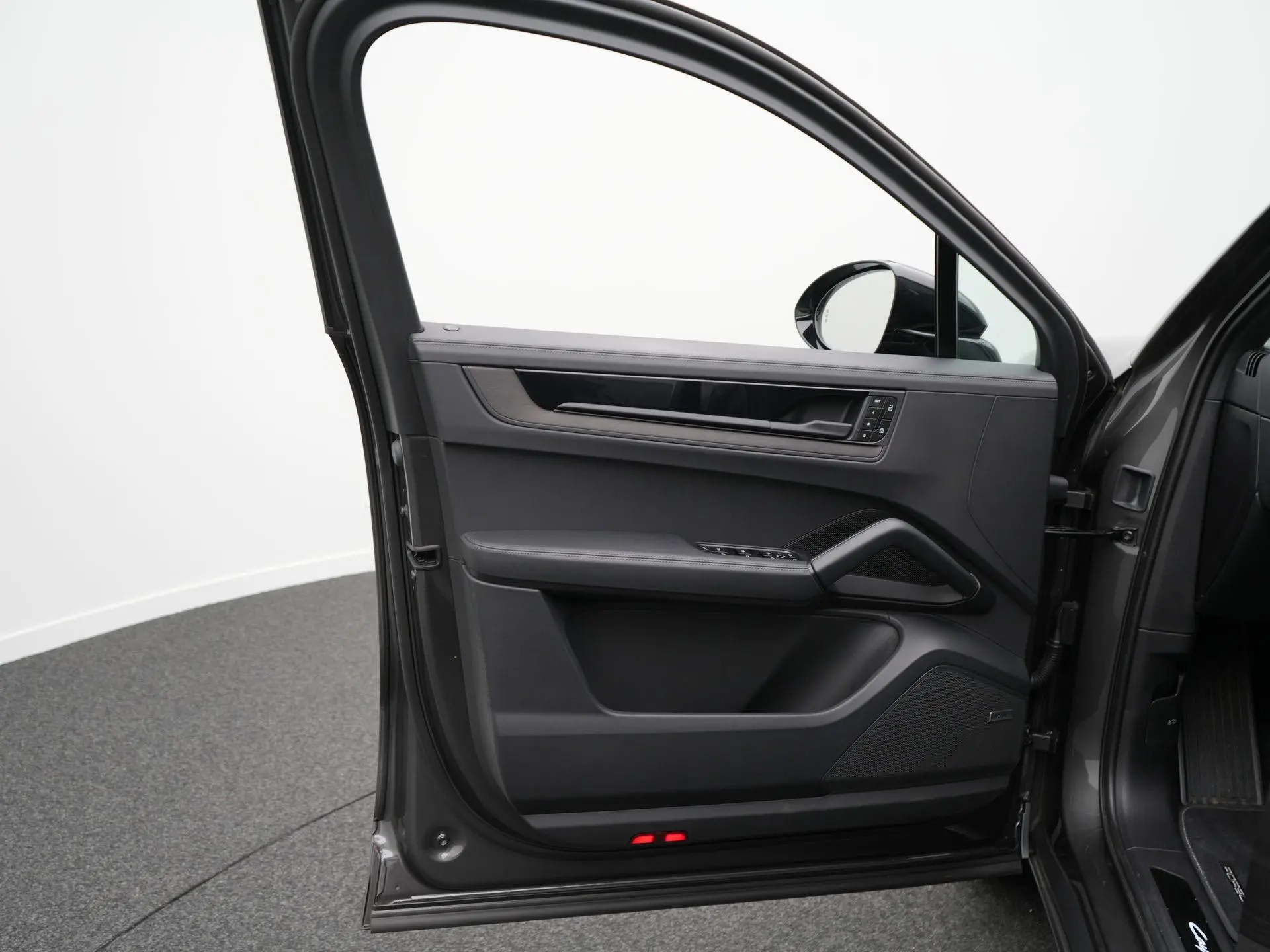 Cayenne Coupé E-Hybrid Black Edition