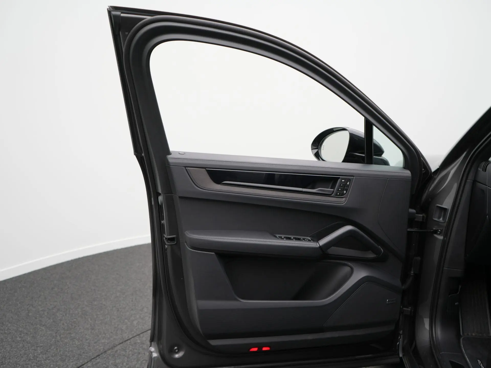 Cayenne Coupé E-Hybrid Black Edition