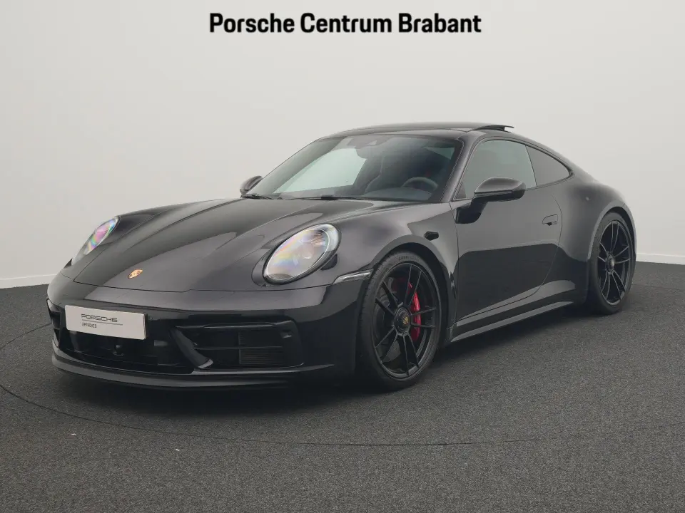 Porsche 911 Carrera 4 GTS
