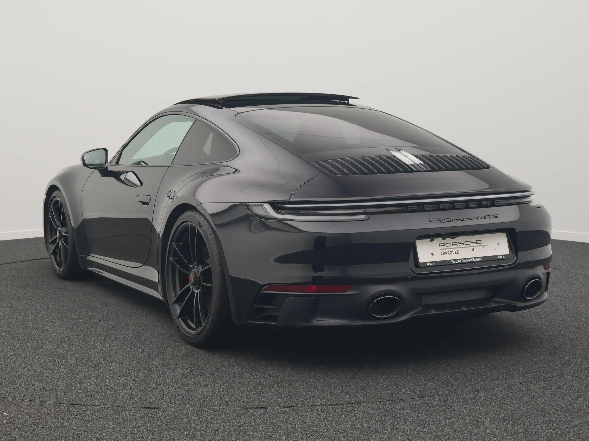 911 Carrera 4 GTS