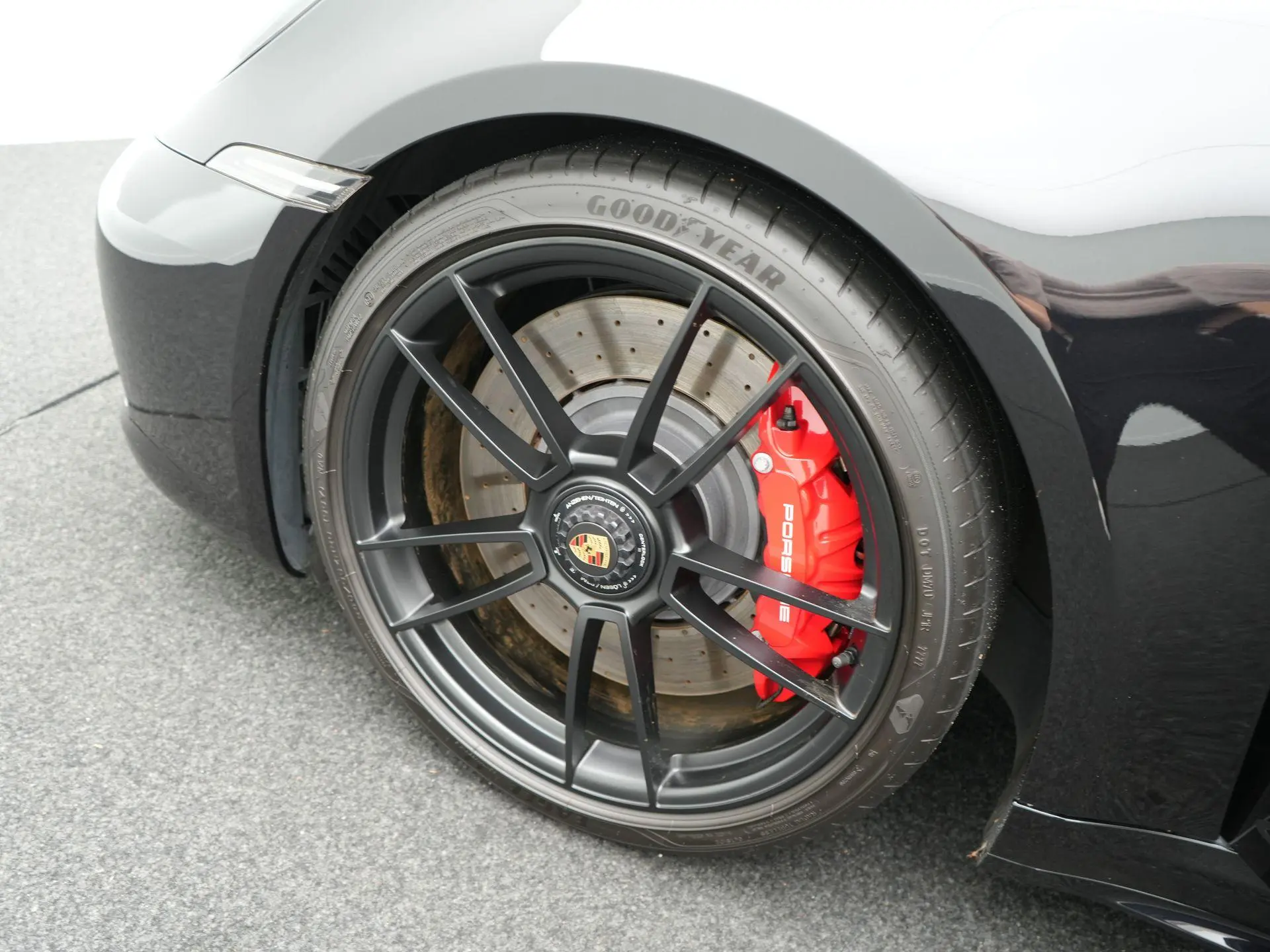 911 Carrera 4 GTS
