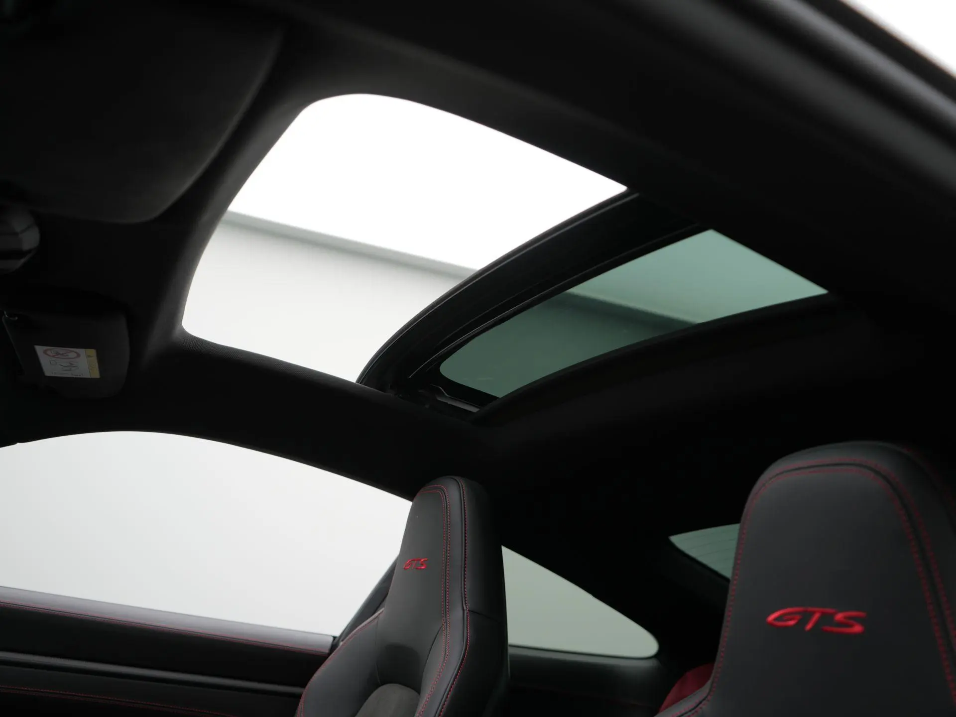911 Carrera 4 GTS