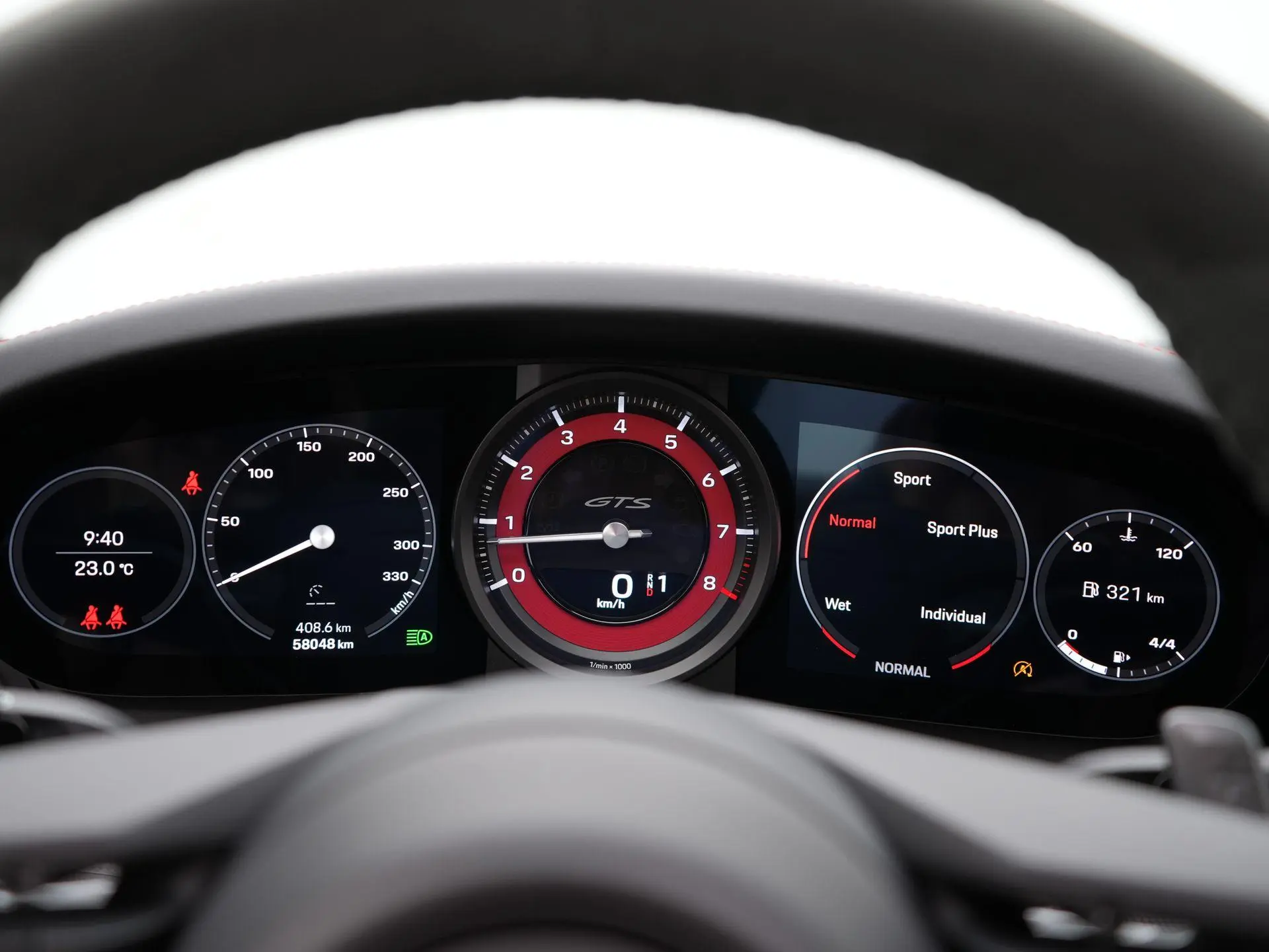 911 Carrera 4 GTS