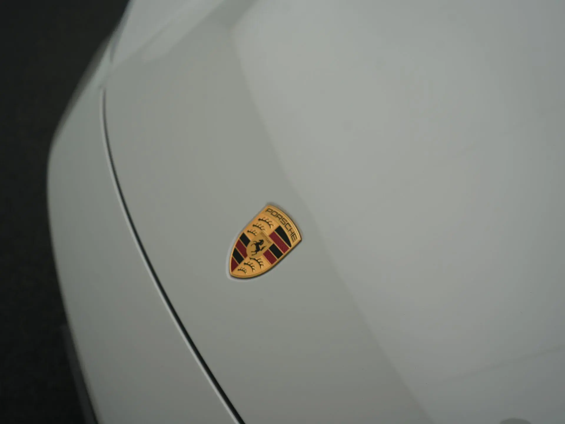 Macan 4