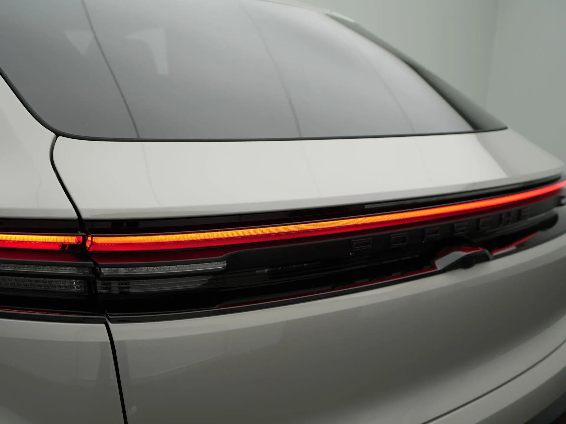 Macan 4