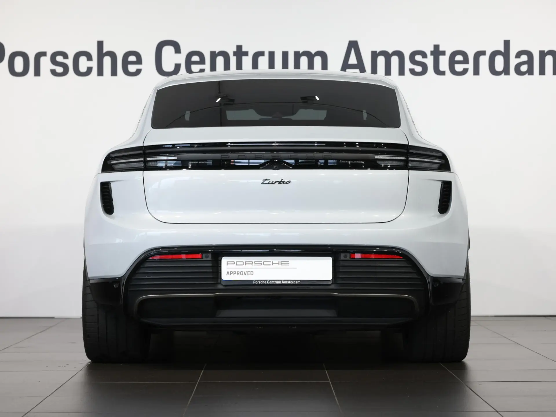 Macan Turbo
