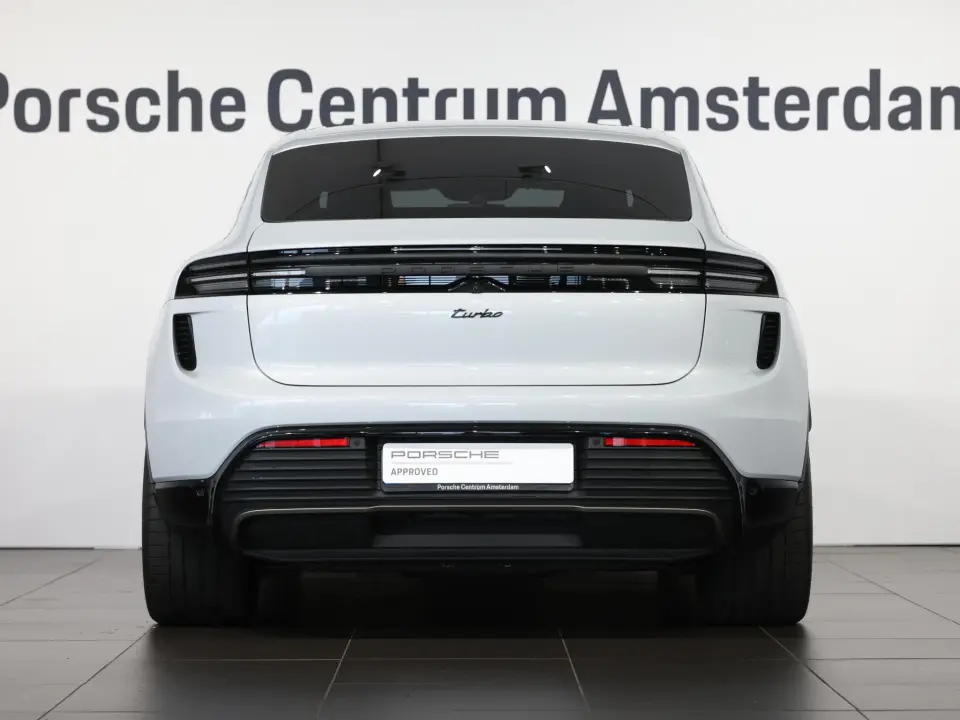Macan Turbo