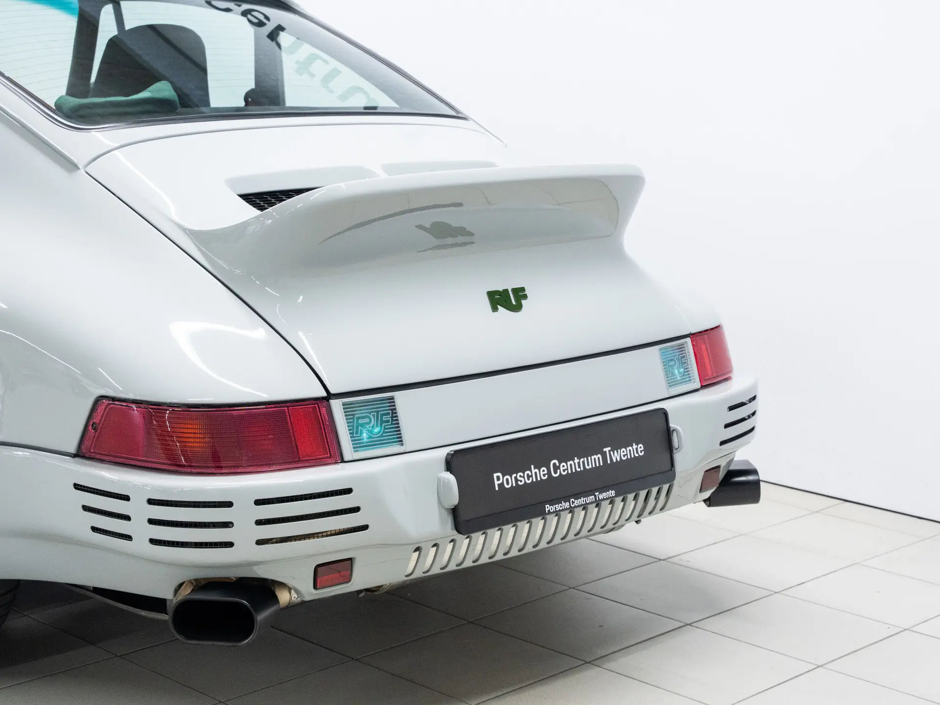 911 Carrera