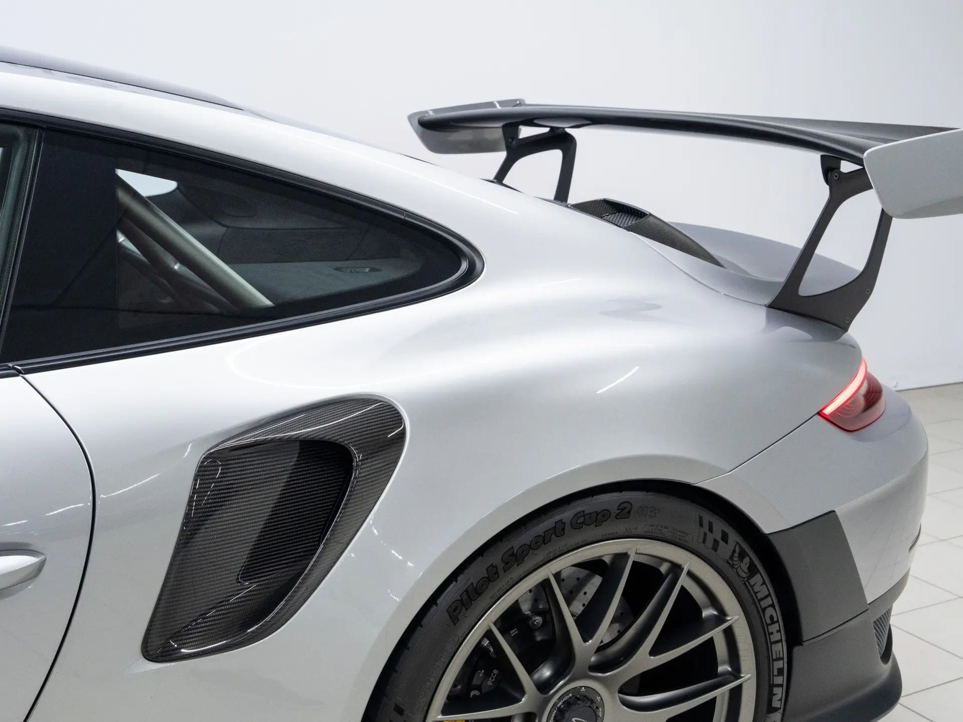 911 GT2 RS