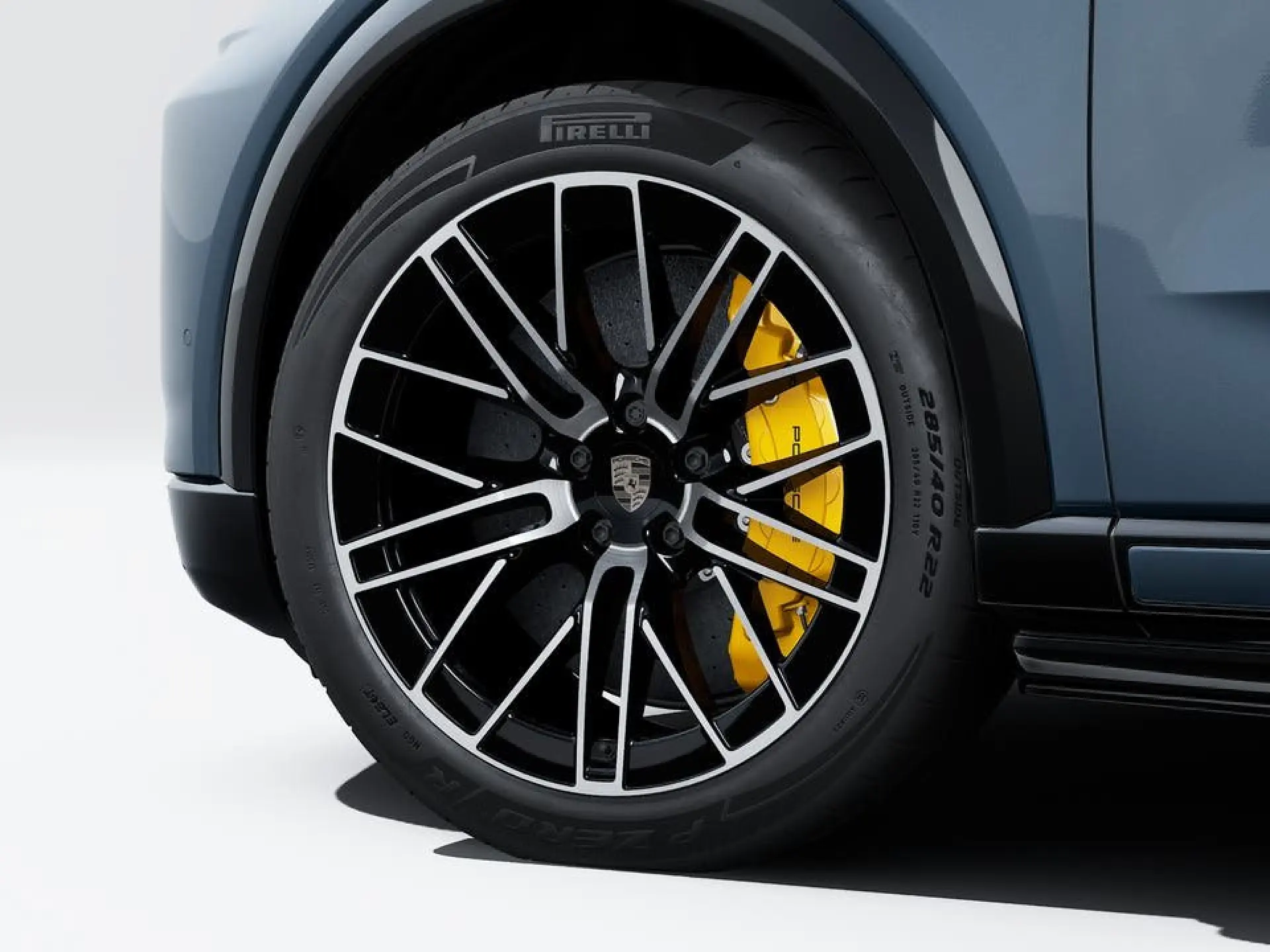 Cayenne Turbo Electric