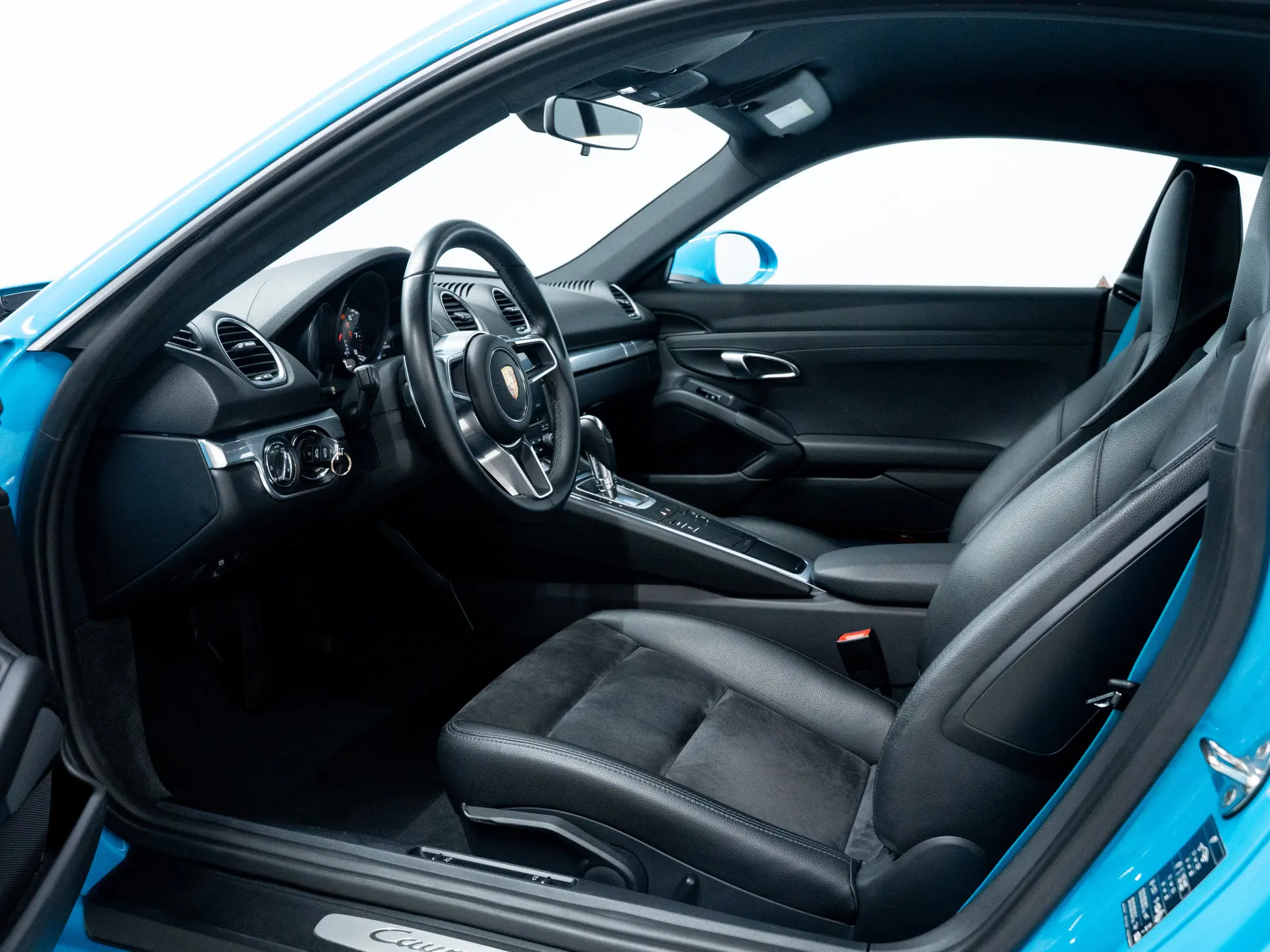 718 Cayman 