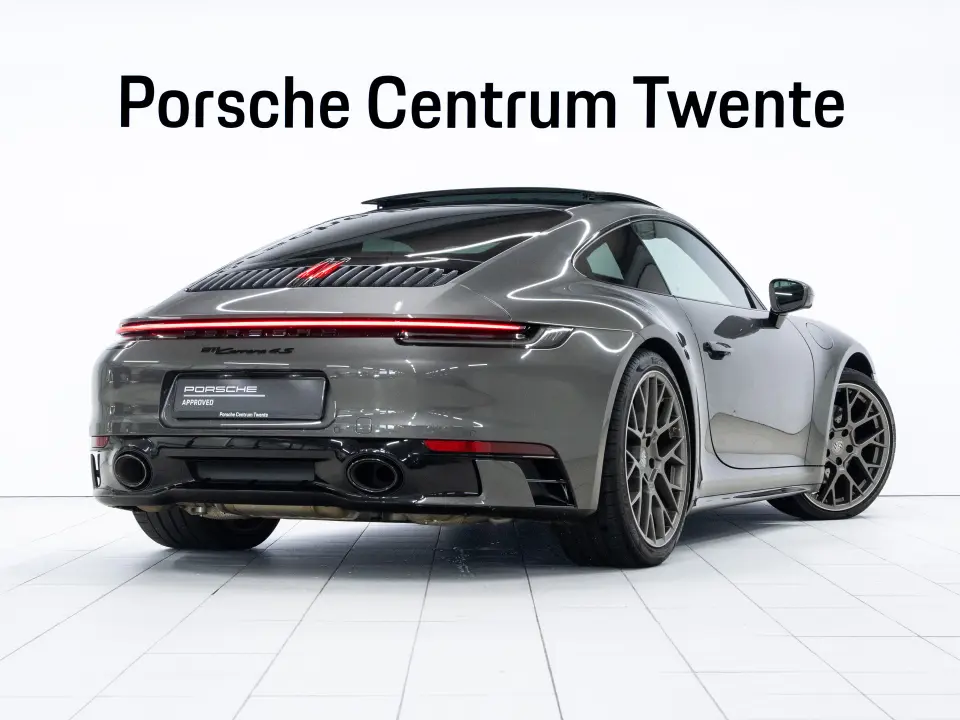 Porsche 911 Carrera 4S