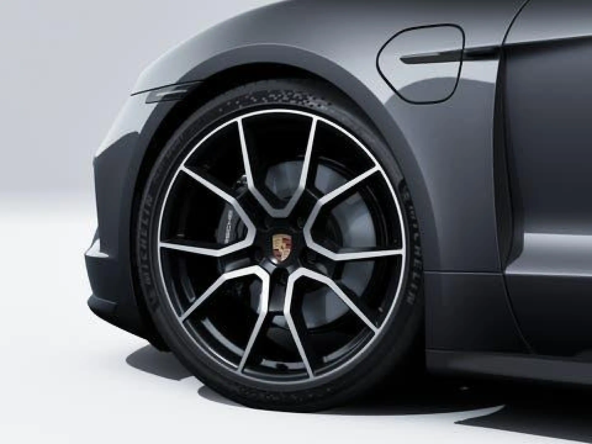 Taycan Black Edition 