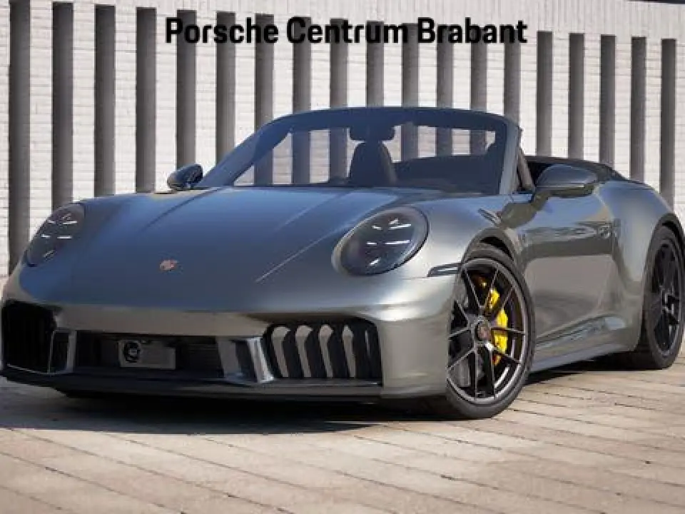 Porsche 911 Carrera 4 GTS Cabriolet