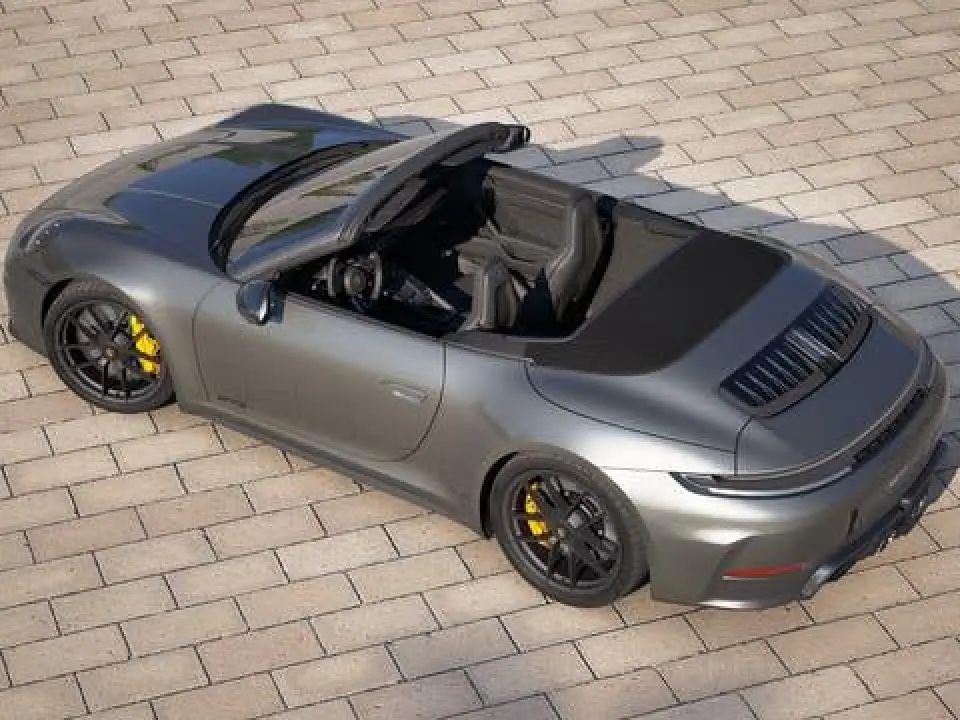 911 Carrera 4 GTS Cabriolet