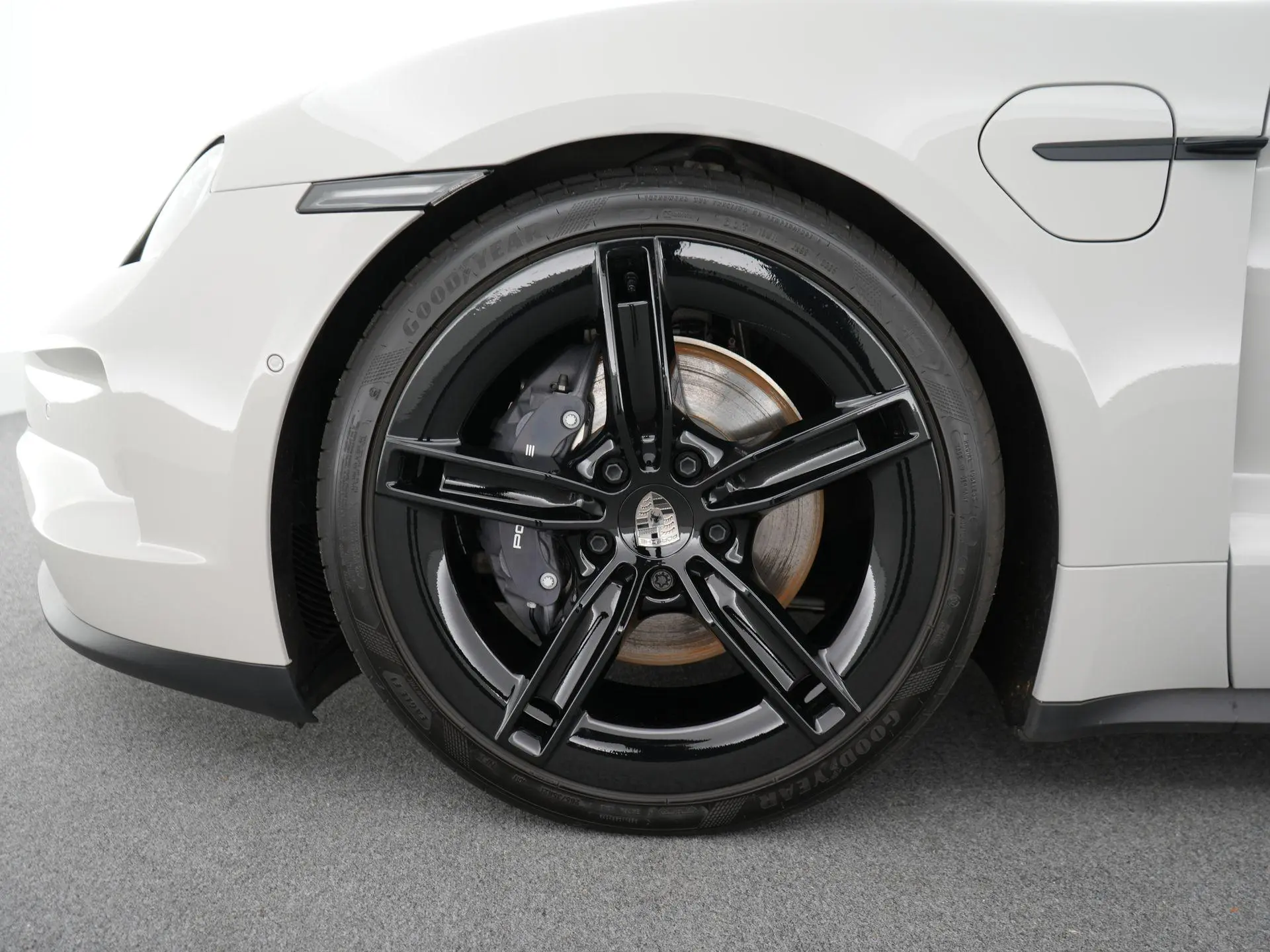 Taycan Sport Turismo 105 kWh