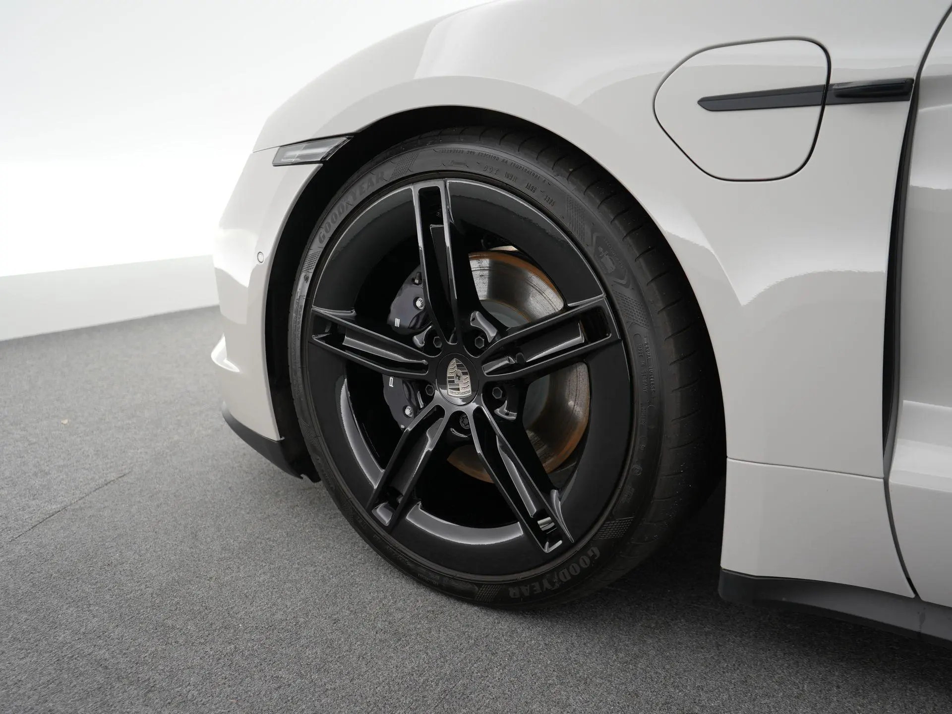 Taycan Sport Turismo 105 kWh