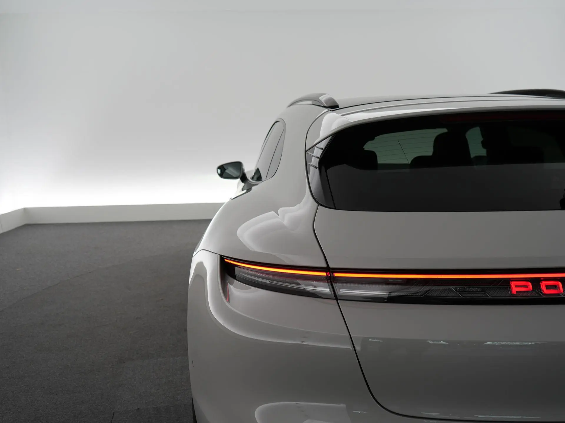 Taycan Sport Turismo 105 kWh