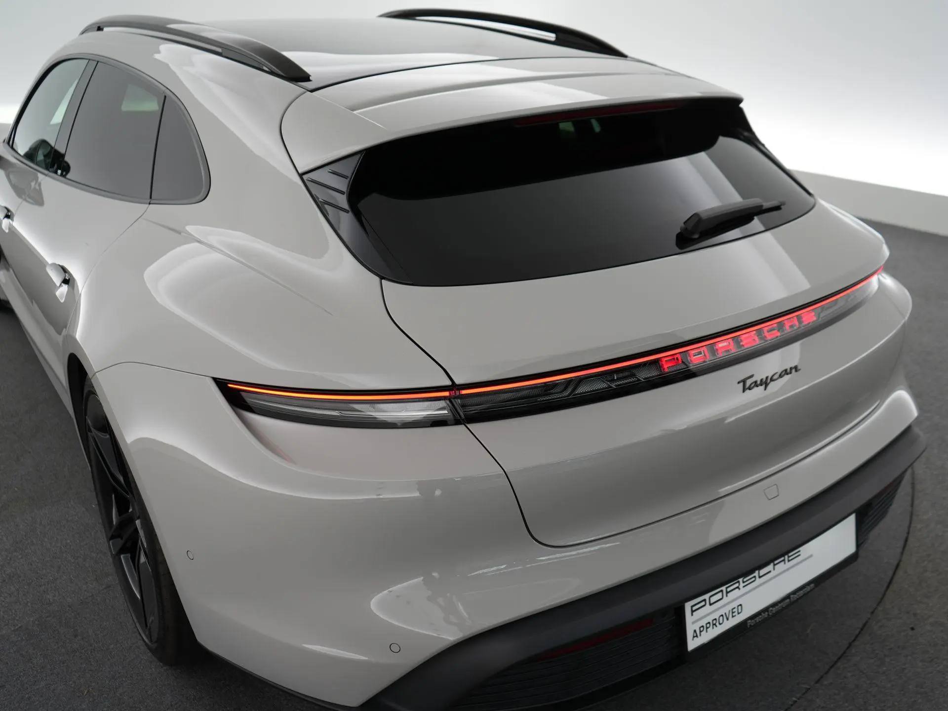 Taycan Sport Turismo 105 kWh