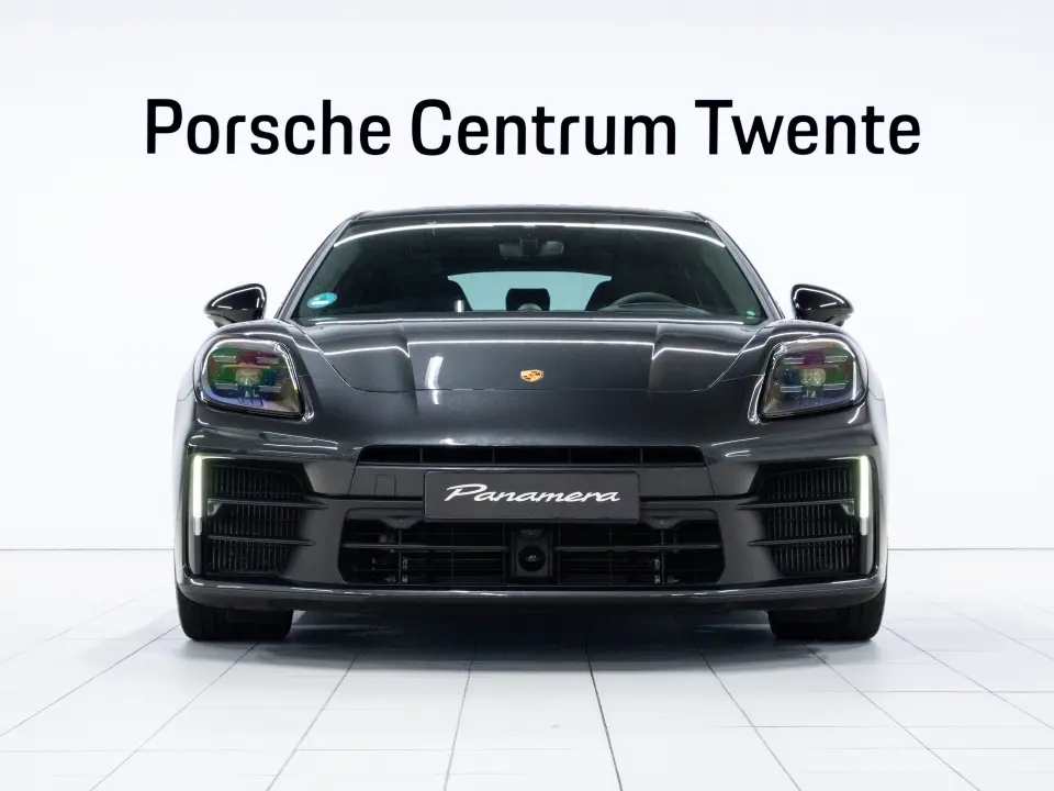 Porsche Panamera 4 E-Hybrid