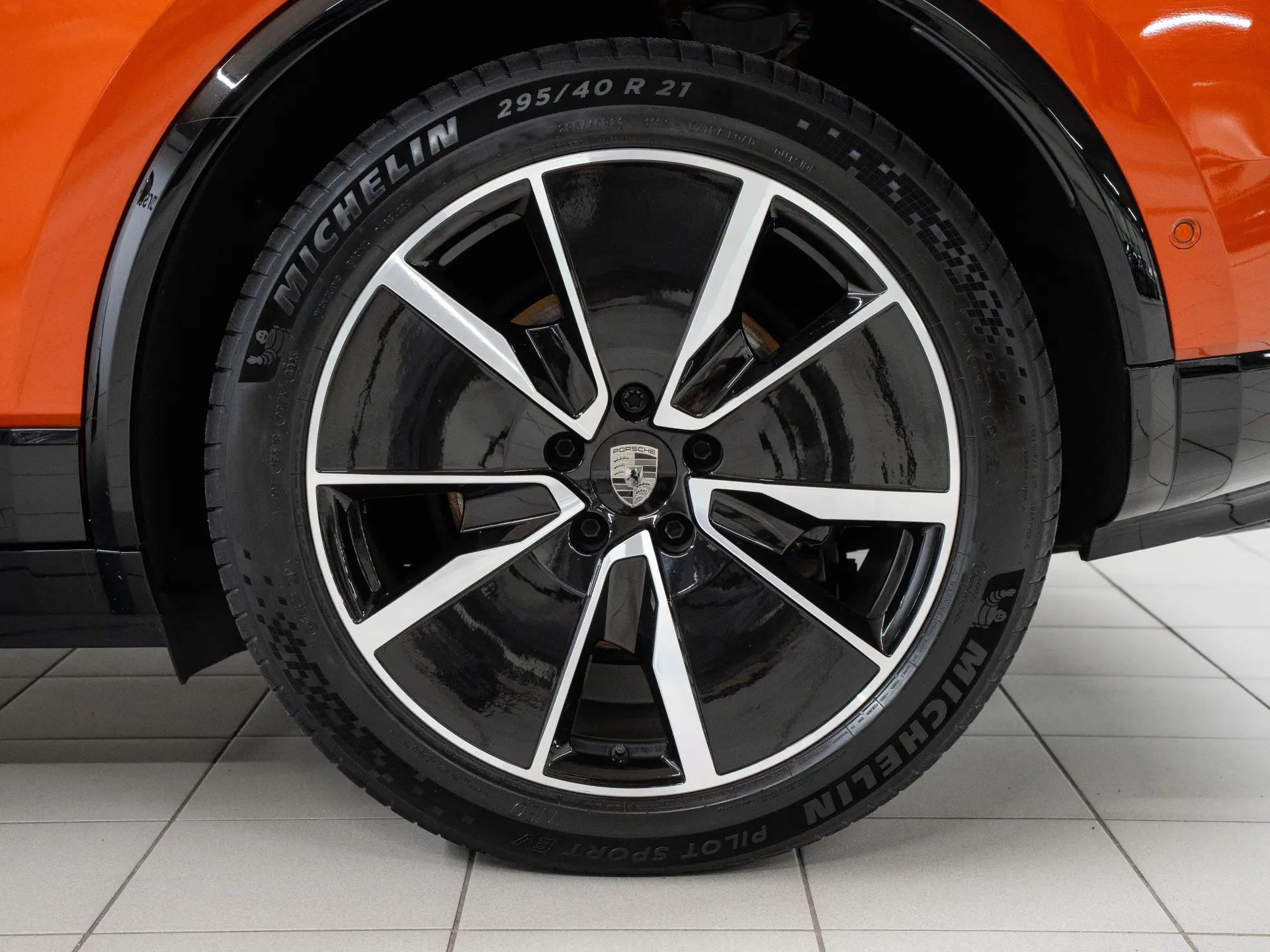 Macan Turbo