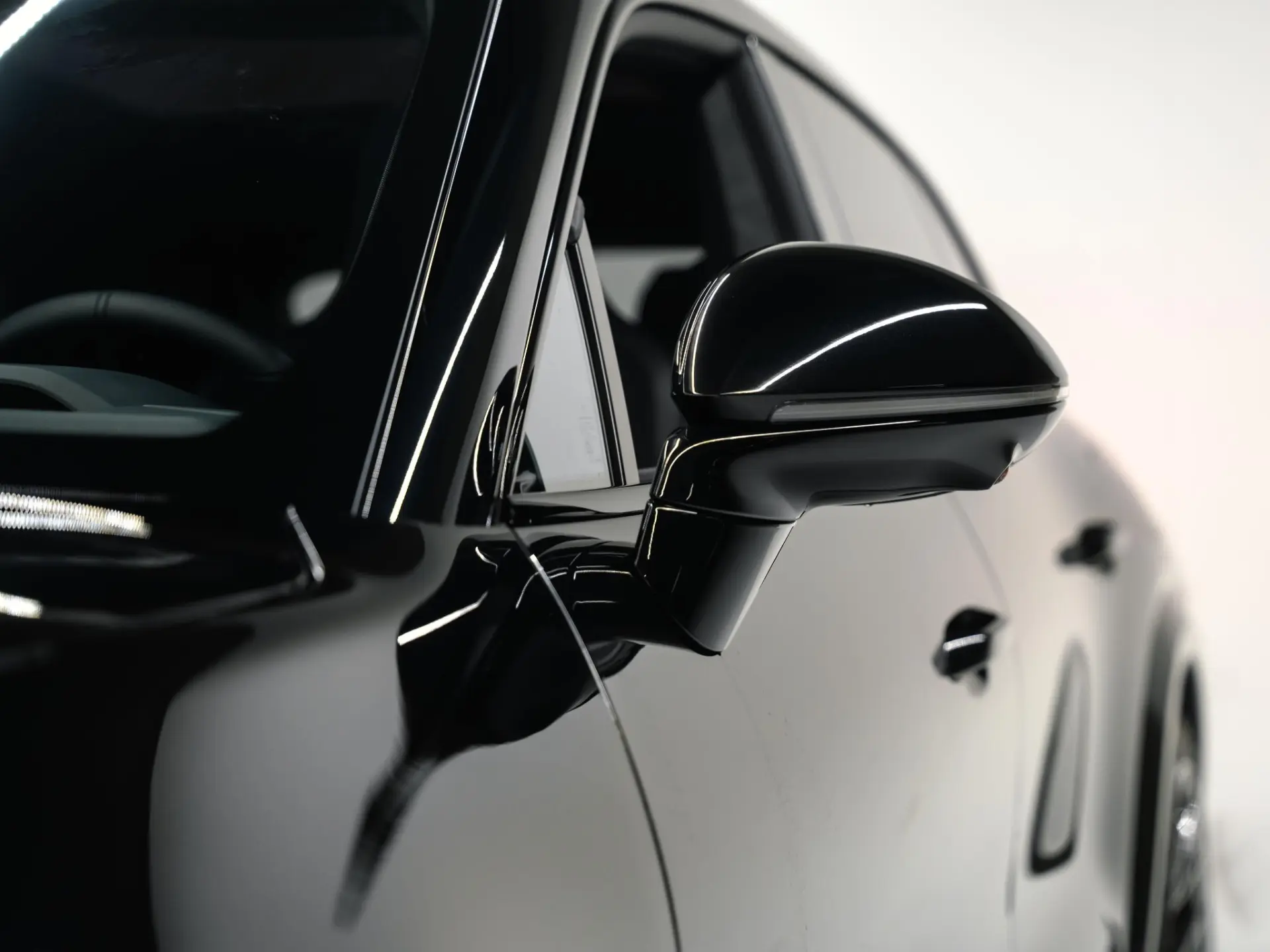 Cayenne Turbo Electric