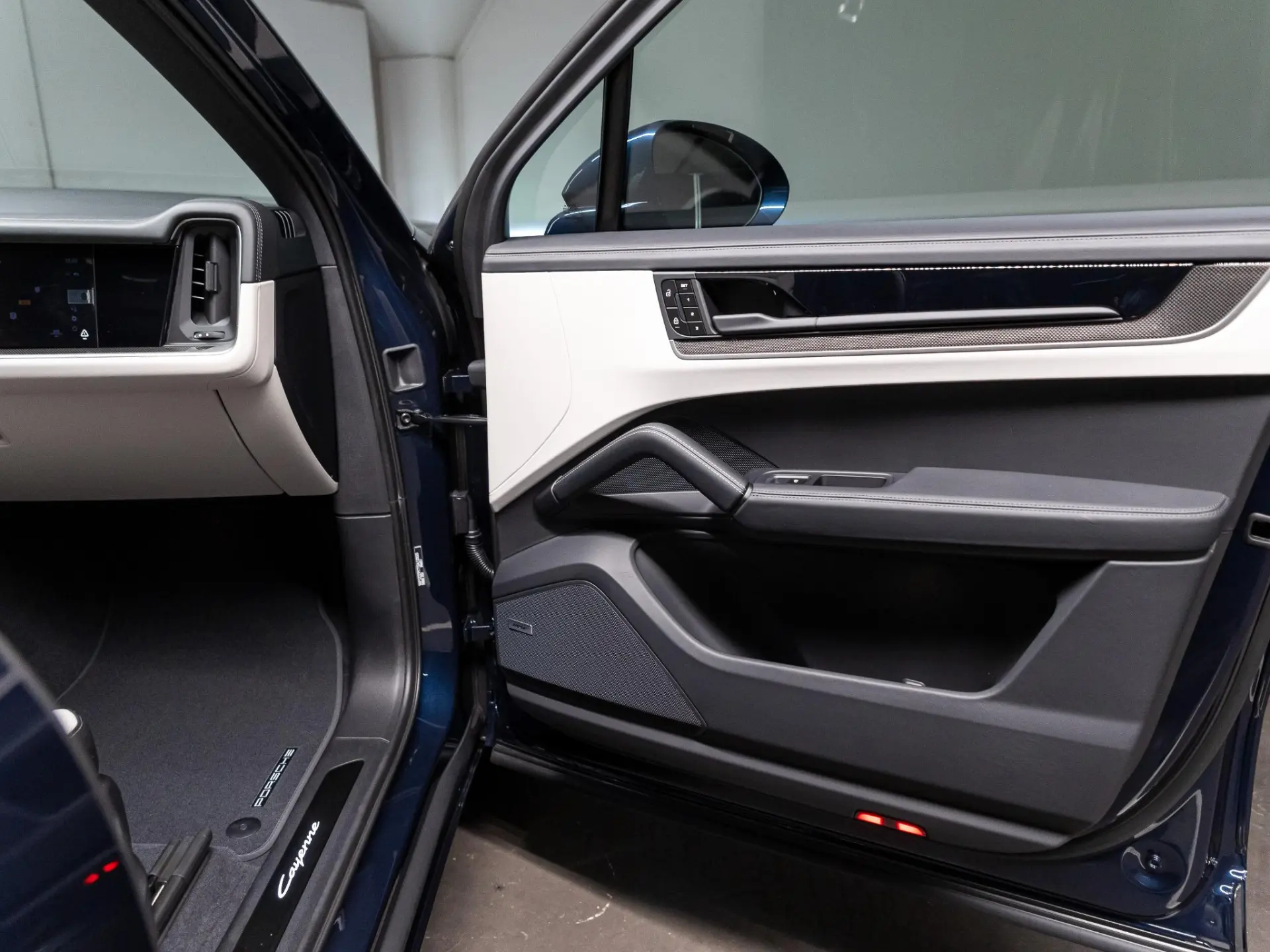 Cayenne 3.0 E-Hybrid Black Edition