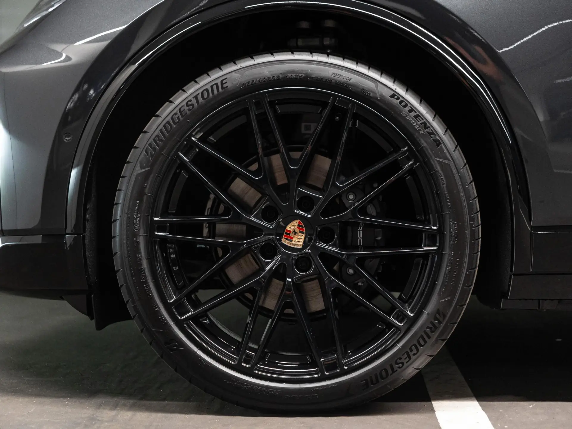 Macan 4 100 kWh